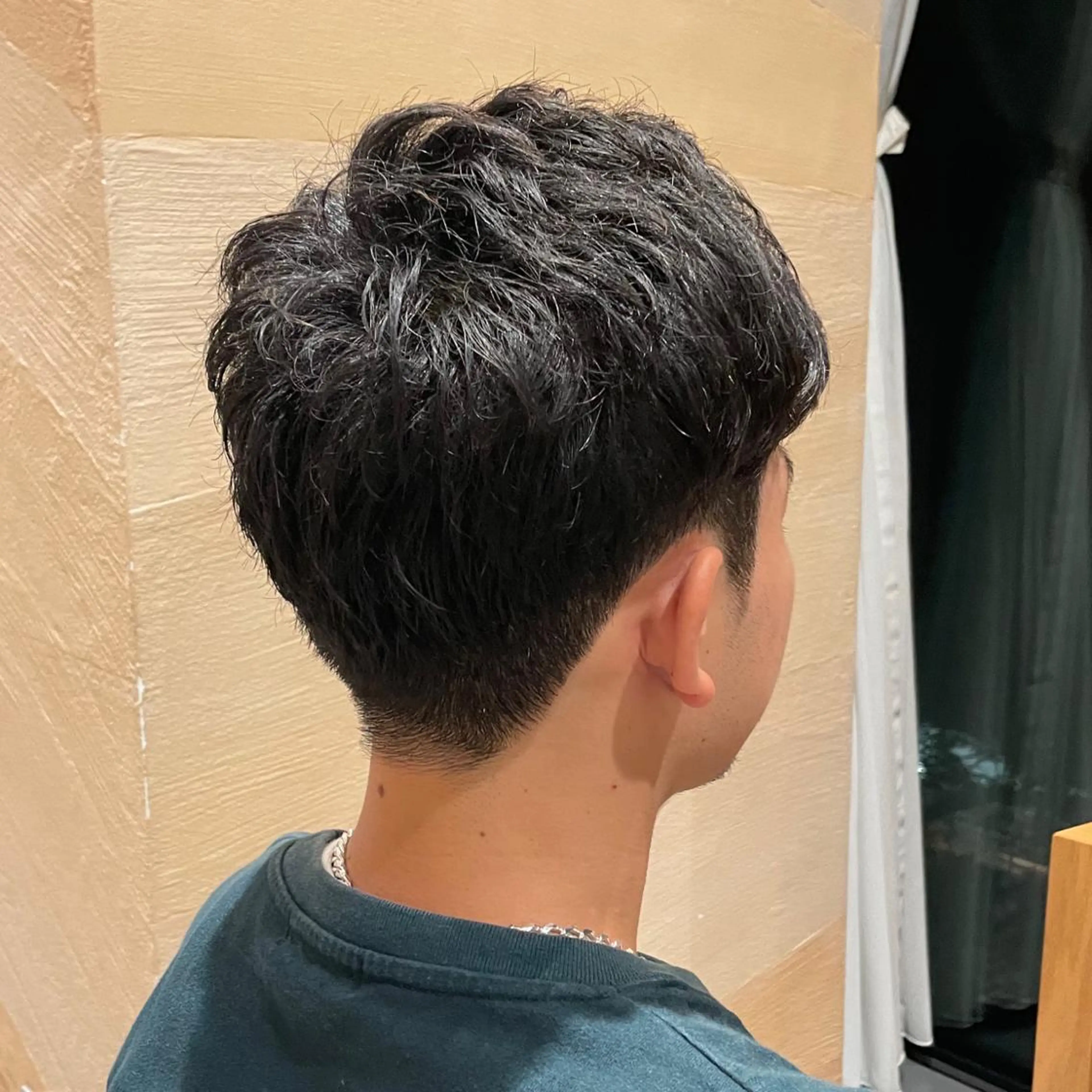 メンズ 箭内葉月/メンズ👔 ワンカールパーマのヘアスタイル