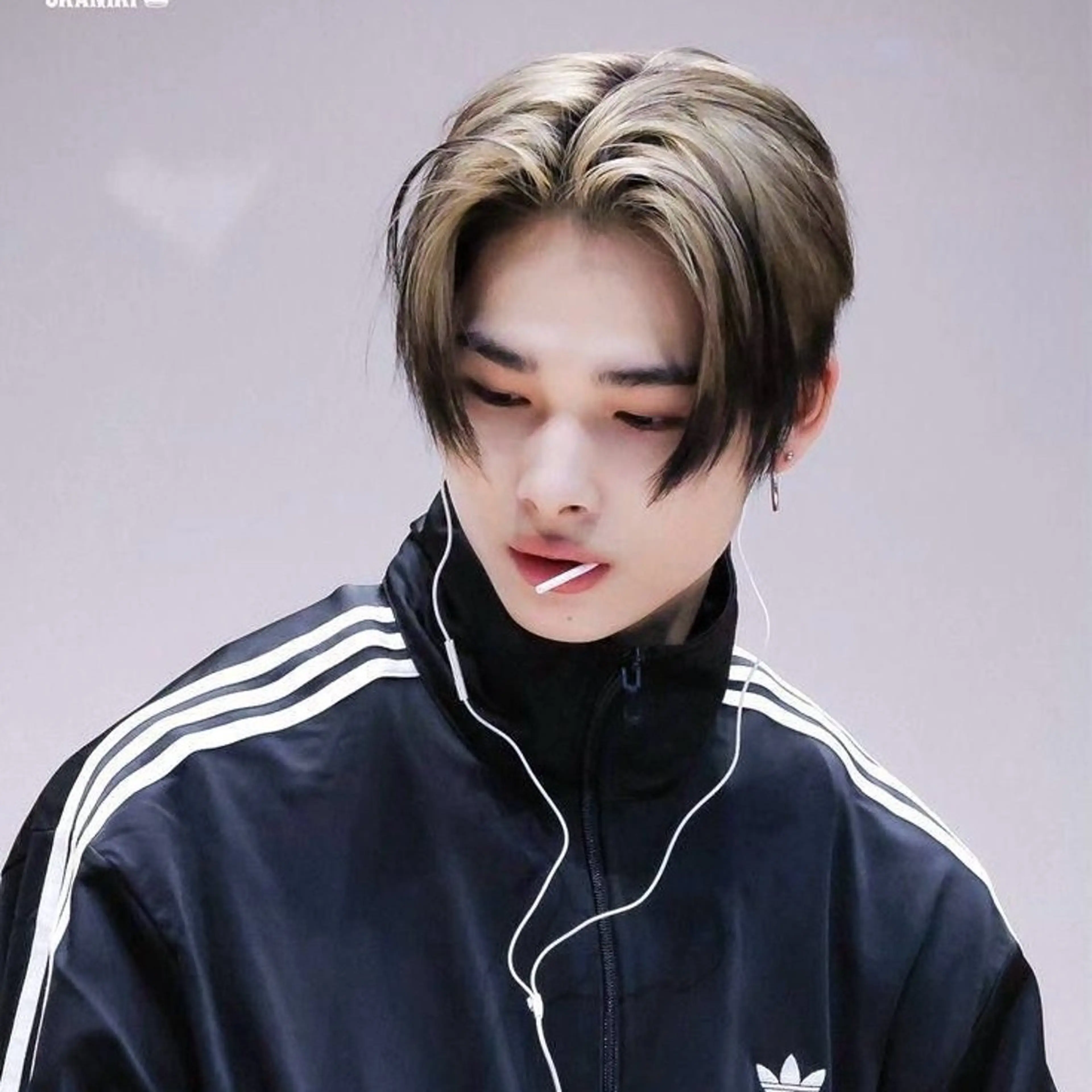 🉐⭐️【🇰🇷メンズカット+ブリーチ+ハイライトorローライト🇨🇳】シャンプートリートメント込み🧴🫧の写真