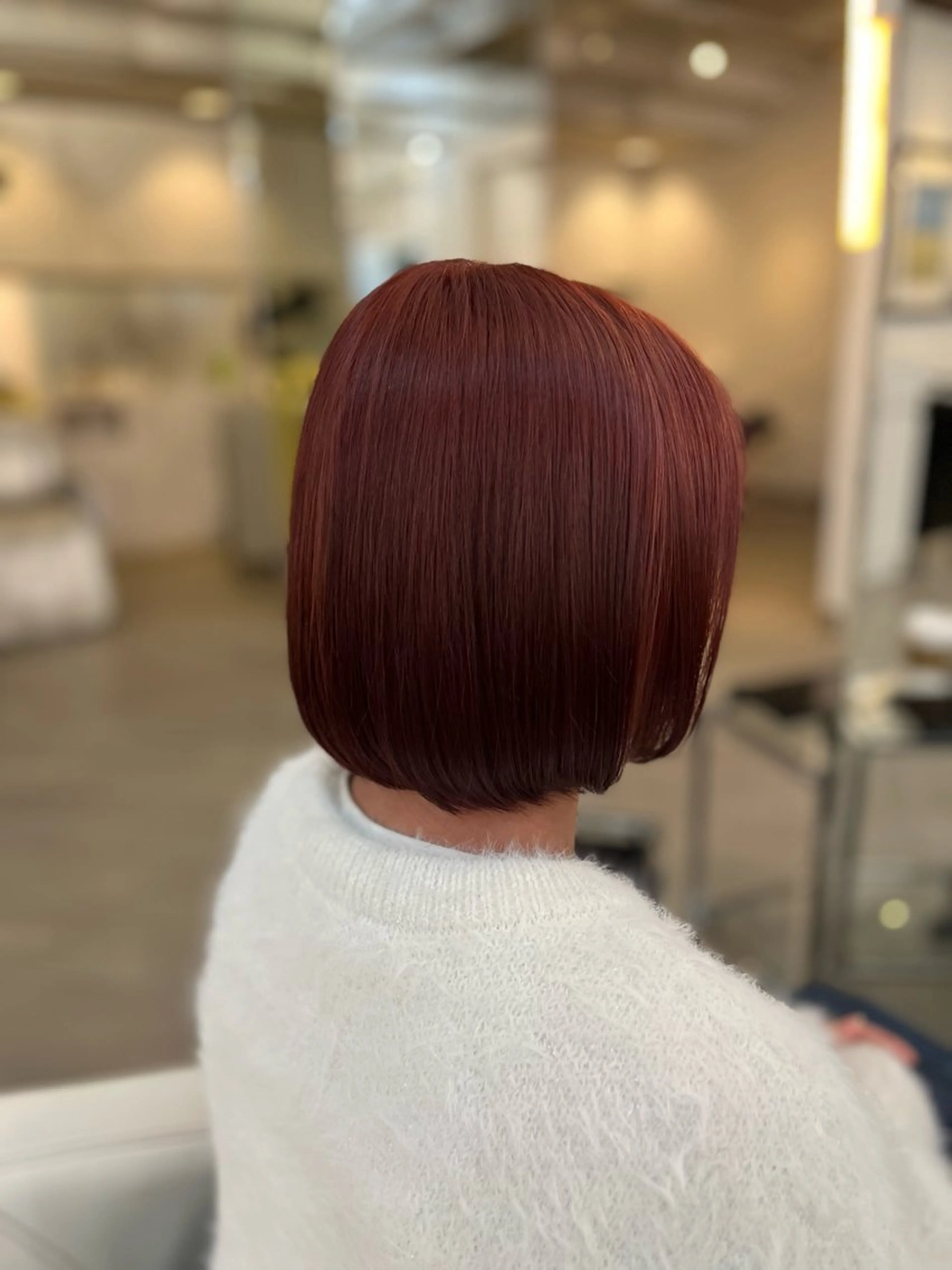 カラー フルカワ リナのヘアスタイル
