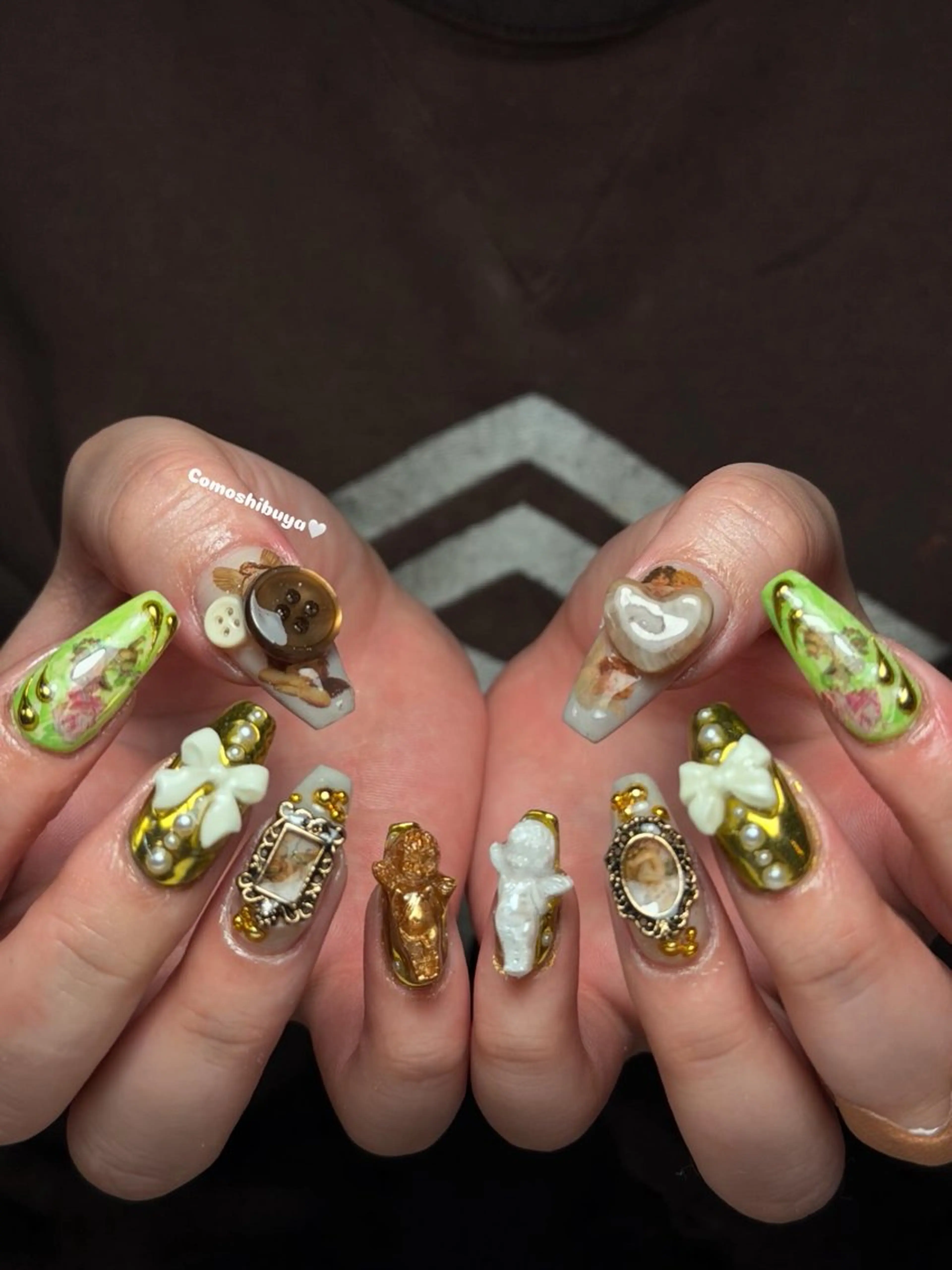 ネイル 韓国ネイル シンプルネイル ワンホンネイル ハンドネイル CoMo Nail Studio所属・CoMo Nailのネイルデザイン