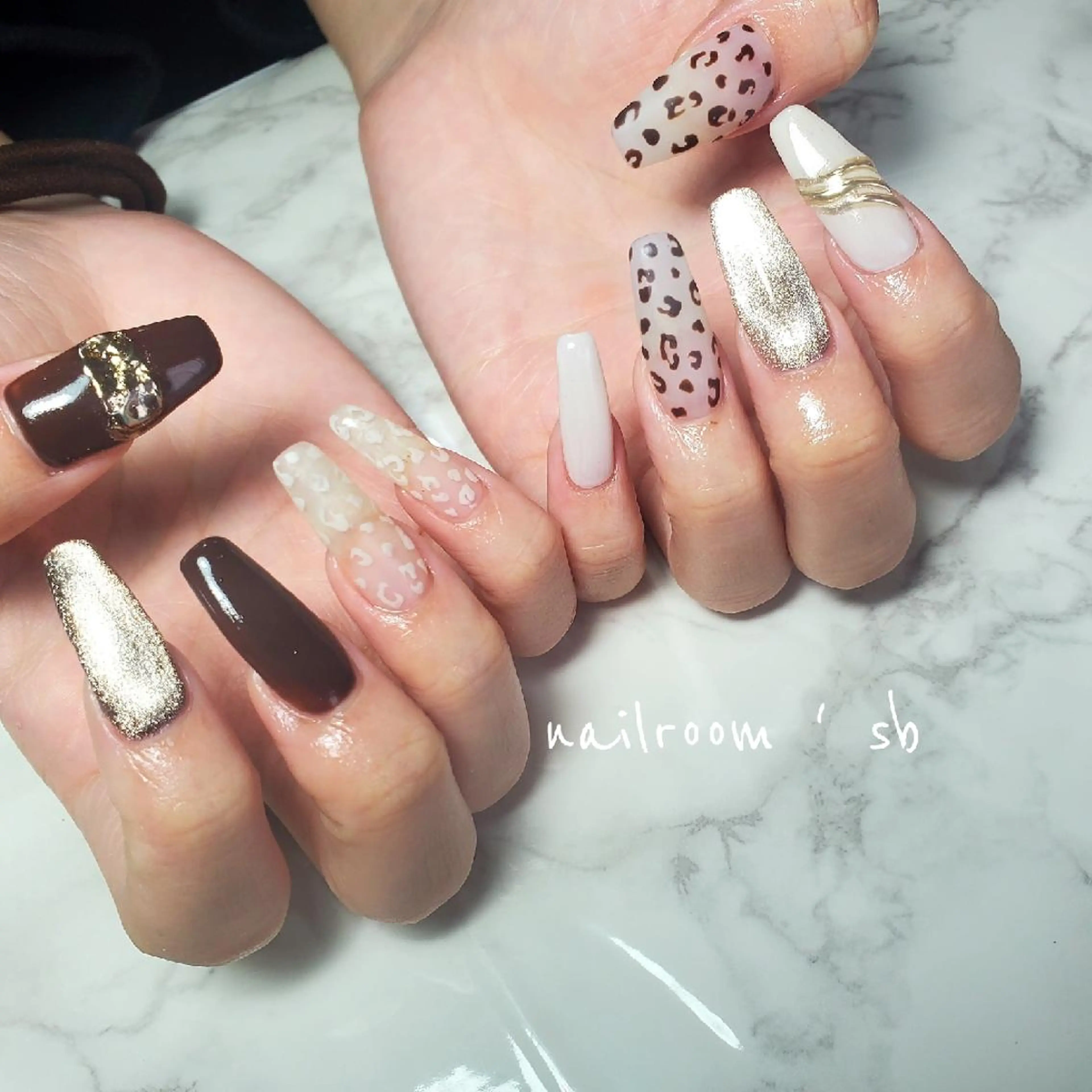 ネイル ハンドネイル nailroom‪ sb‪‪𓈒𓂂𓏸のネイルデザイン