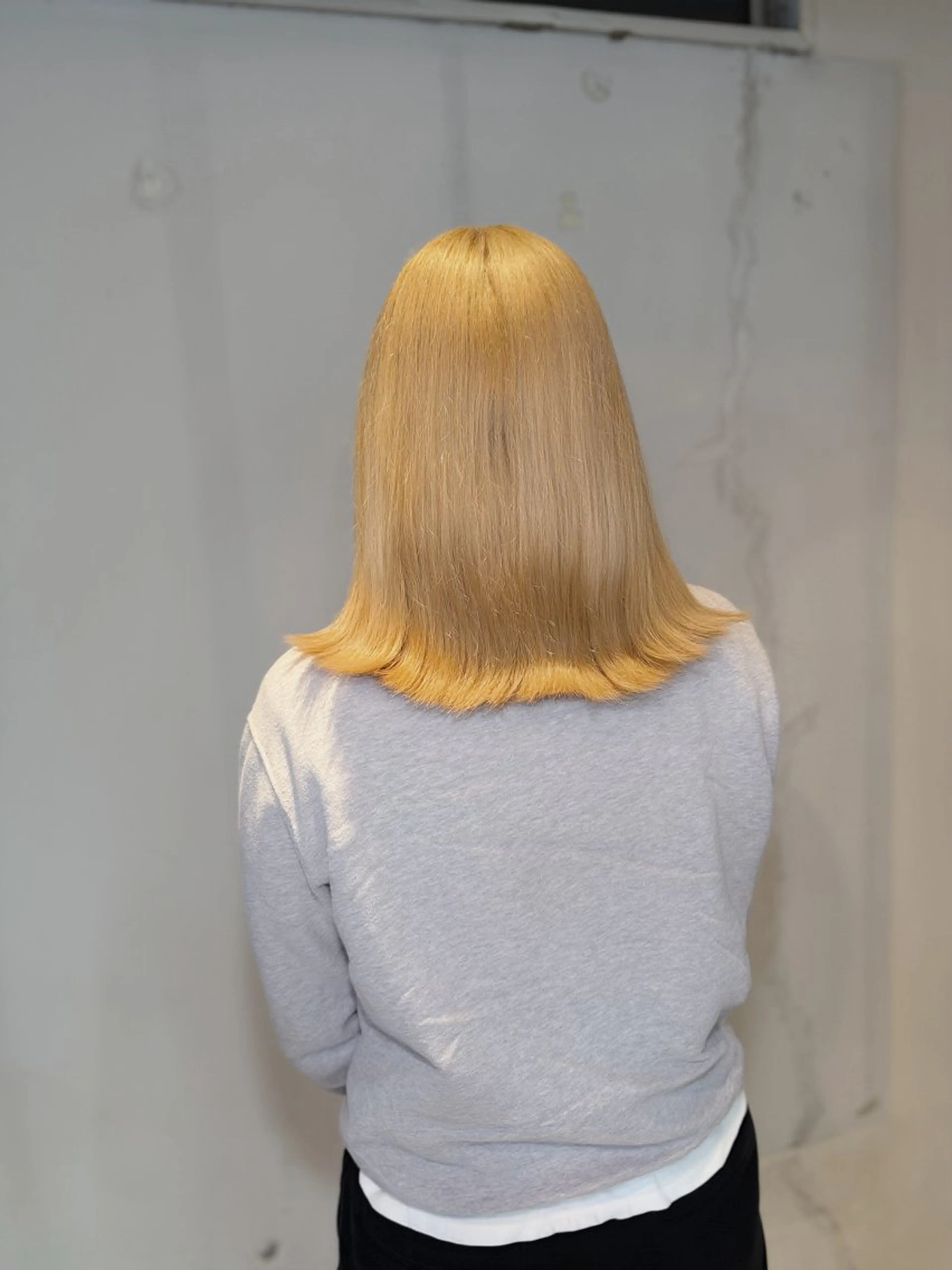 ミディアム ヘアカラー 顔タイプ/ダブルカラ ー/りりかのヘアスタイル