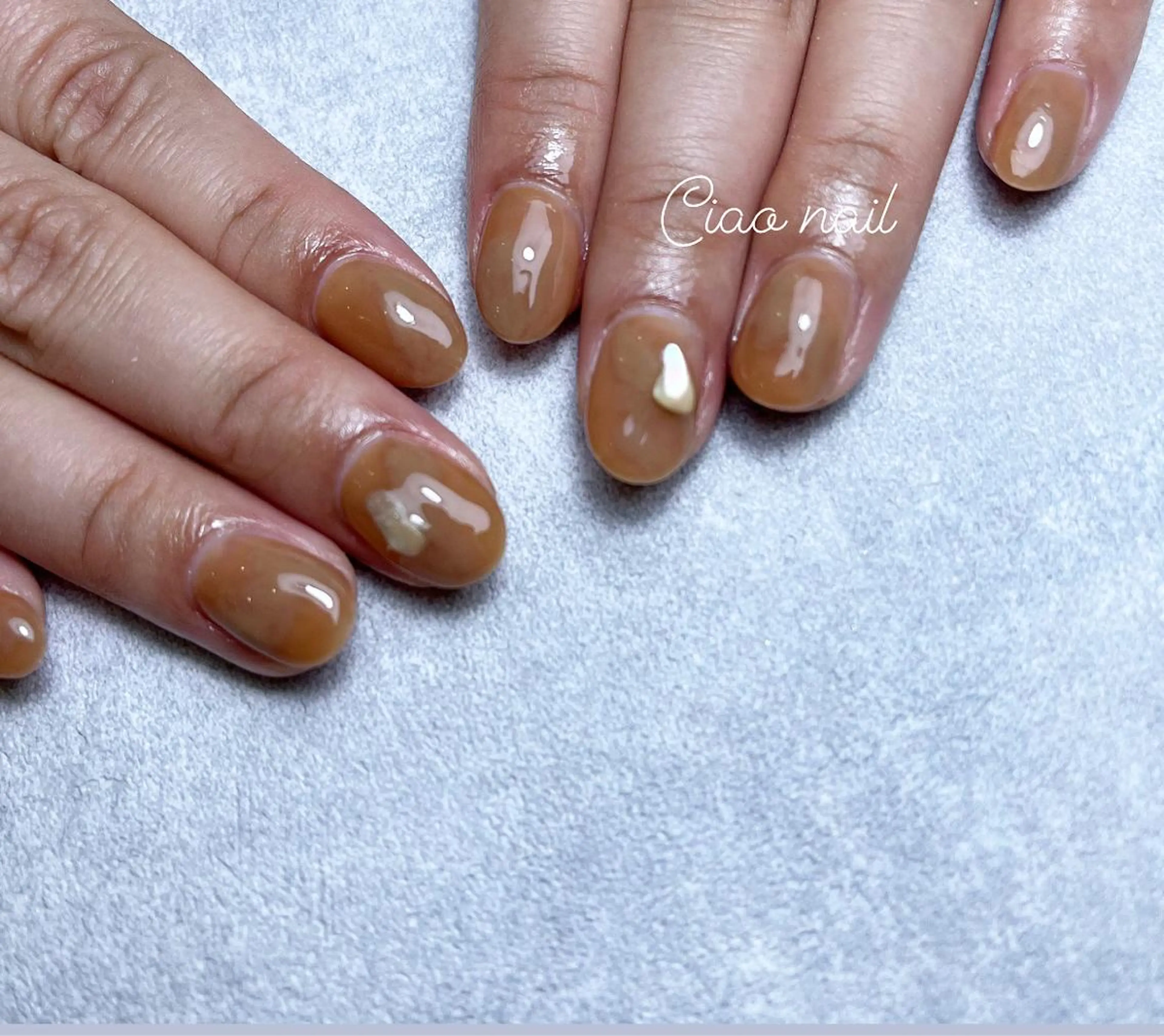 ネイル アートネイル ジェルネイル キラキラネイル マグネットネイル ニュアンスネイル #Amin nail salonのネイルデザイン