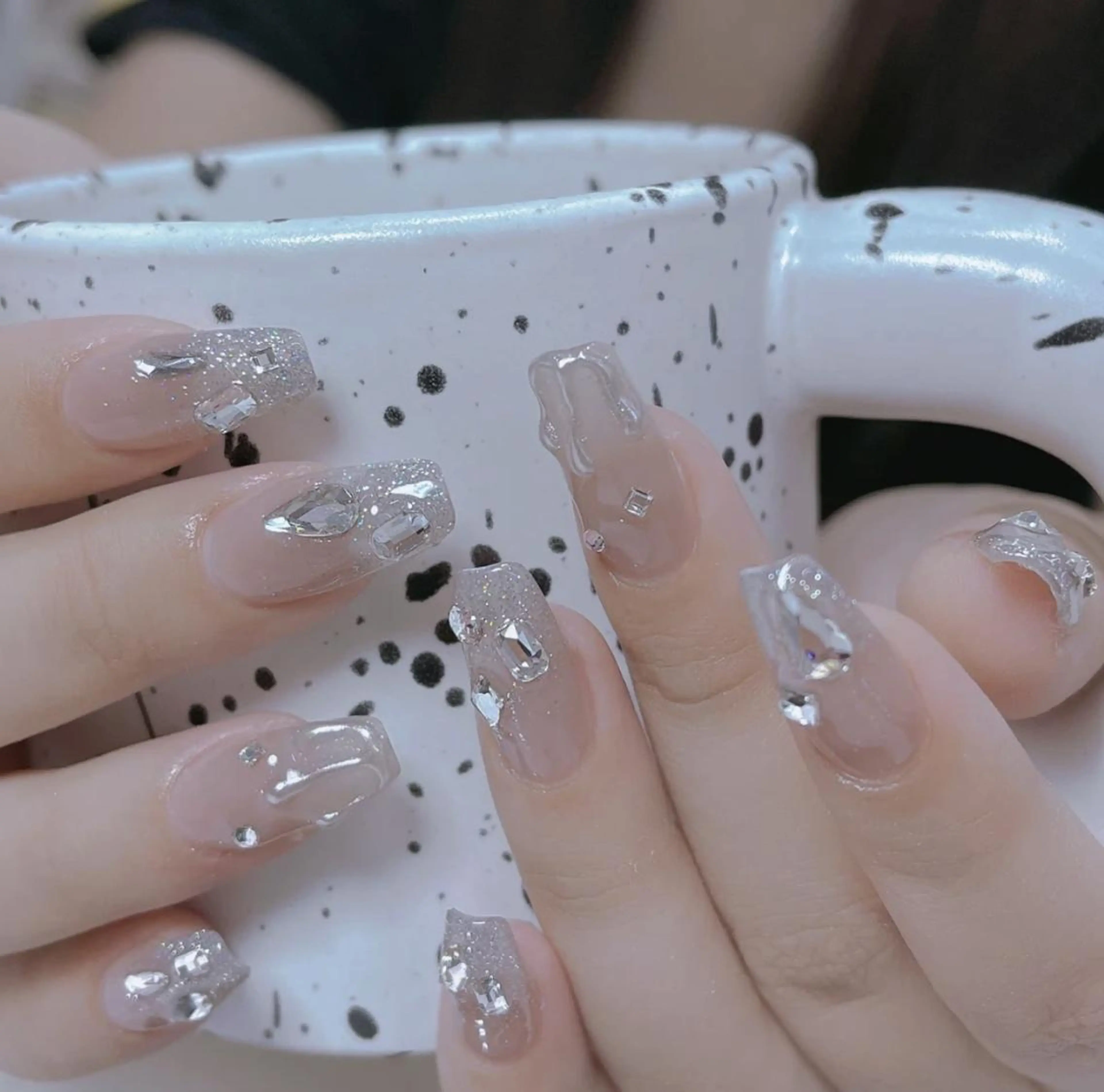 ネイル アートネイル 長さ出し ネイルチップ Queens ciciのネイルデザイン