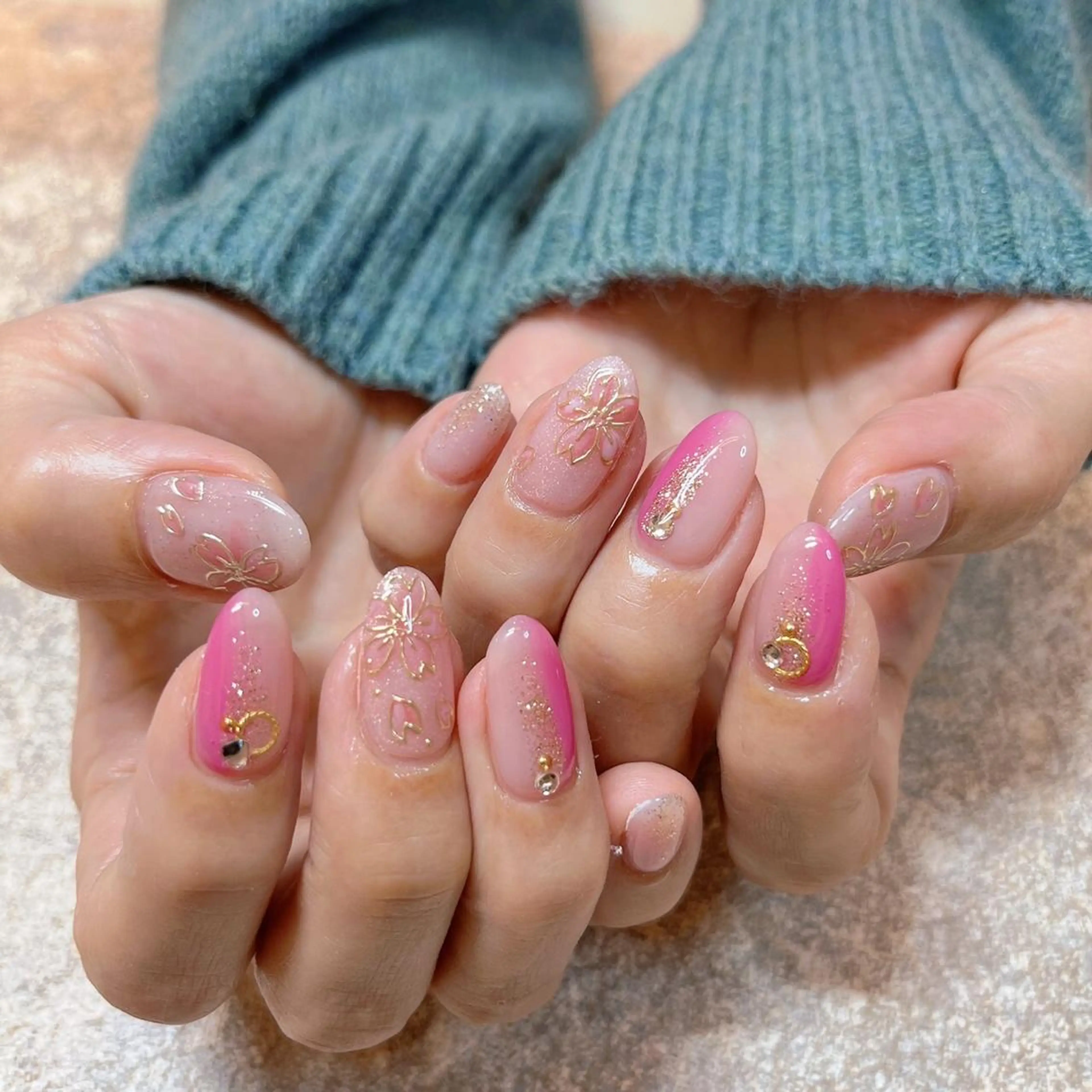 ネイル ハンドネイル LOVE NAIL 💕Sonoのネイルデザイン