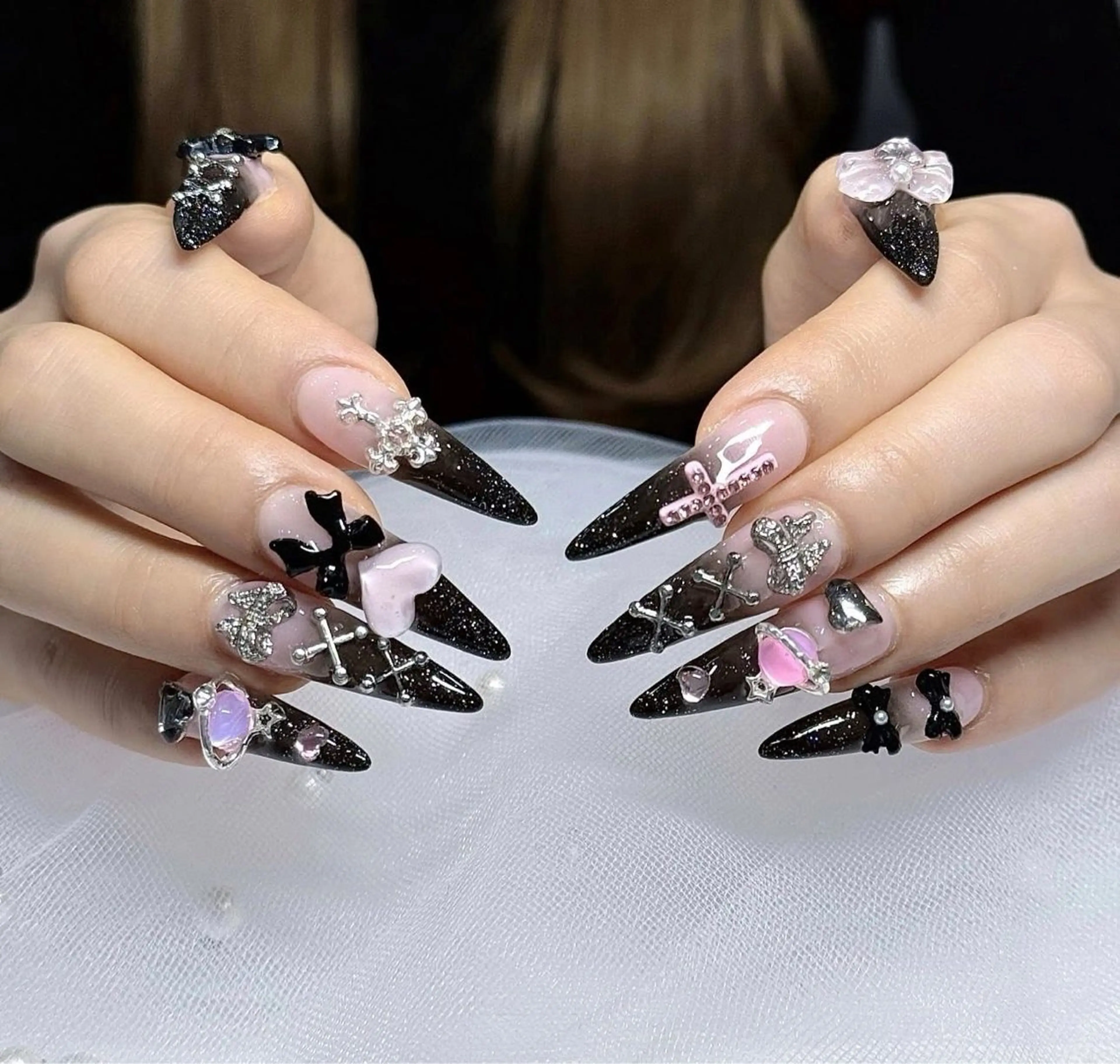 ネイル 長さ出し フレンチネイル グラデーション 卒業式 マグネットネイル ハンドネイル MIHANA ZENのネイルデザイン