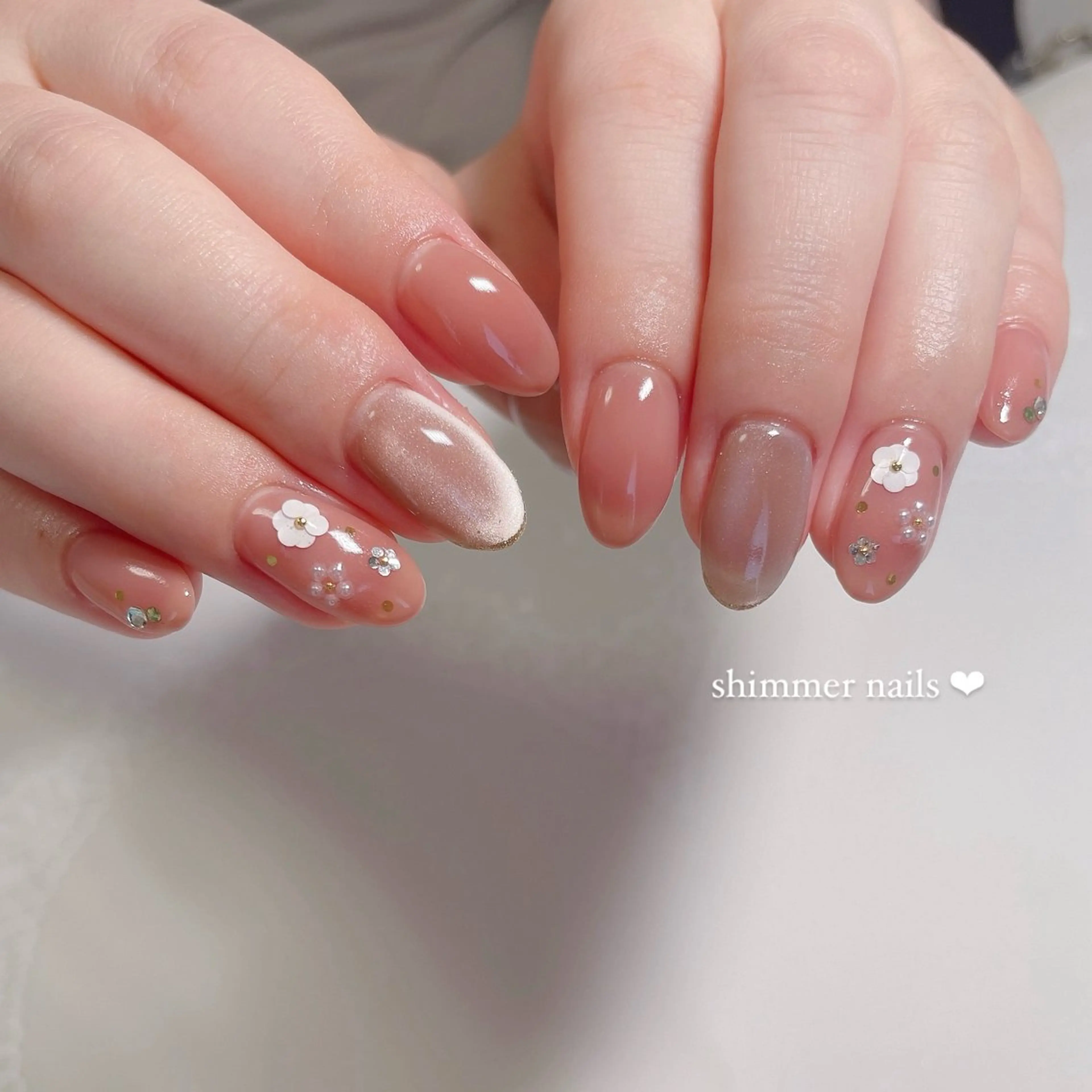 ネイル shimmer nailsのネイルデザイン