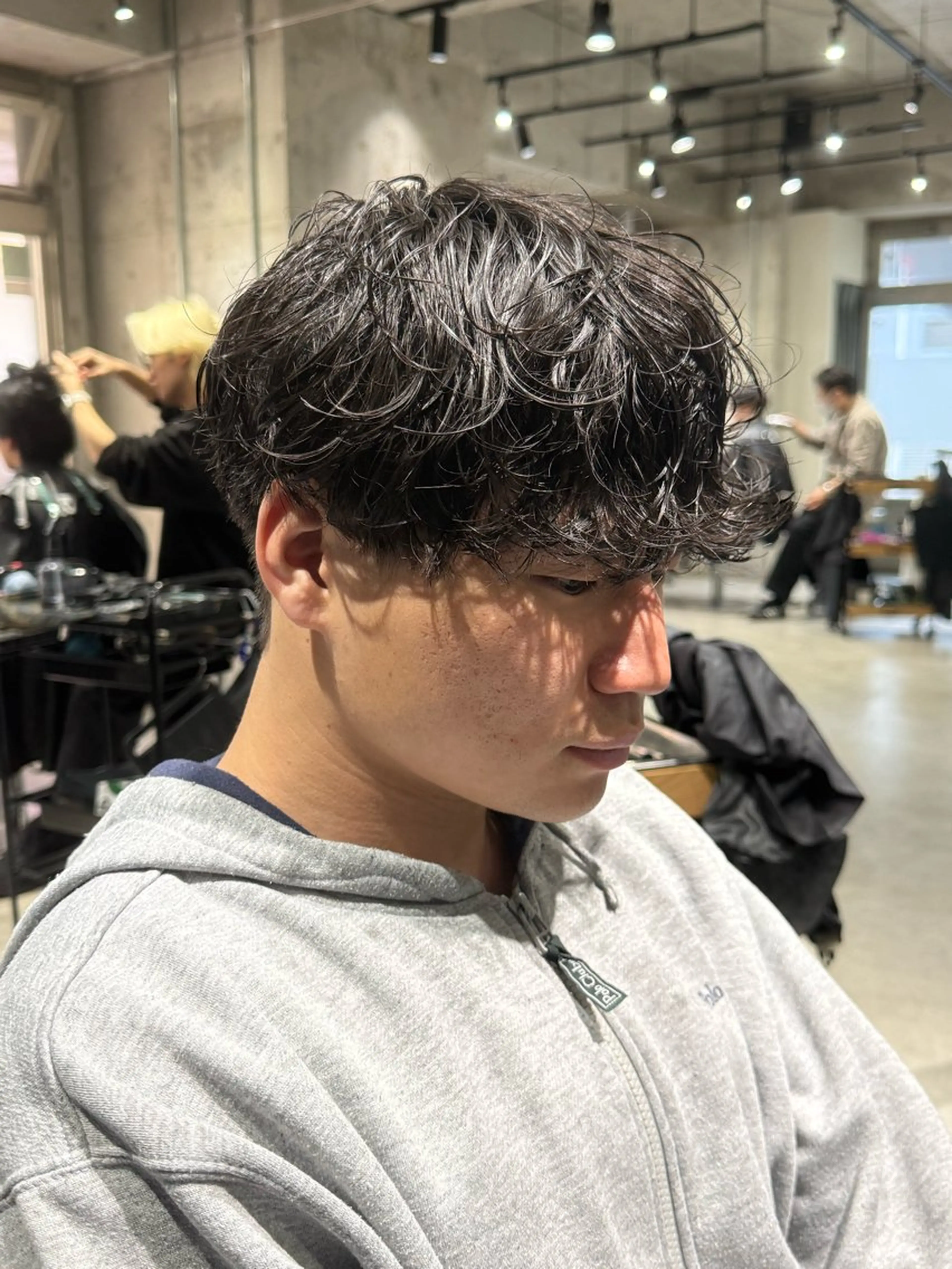 メンズ メンズパーマ カット パーマ 布施メンズ特化美容師 秋山　涼のヘアスタイル