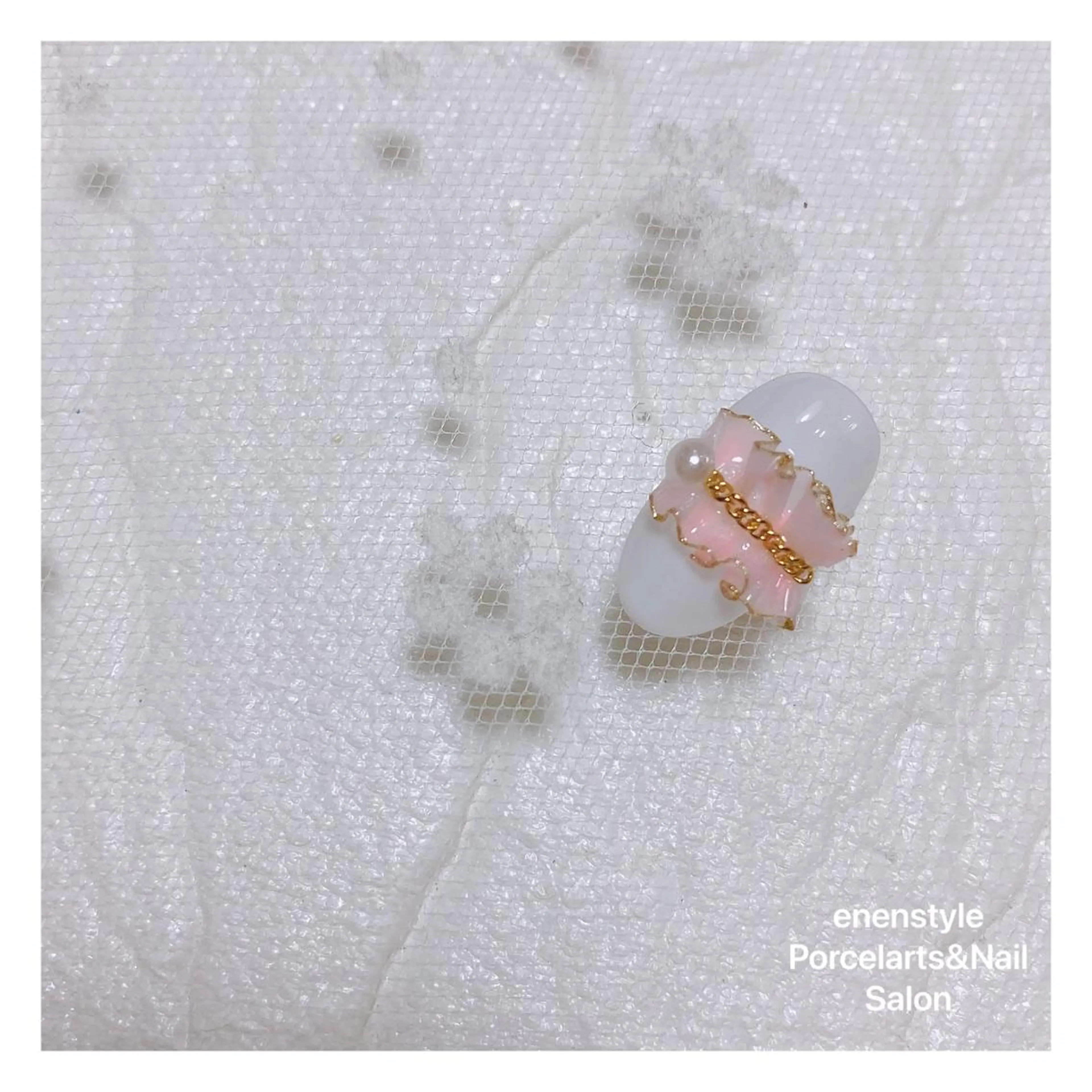 ミディアム ネイル ハンドネイル 👑enen style👑のネイルデザイン