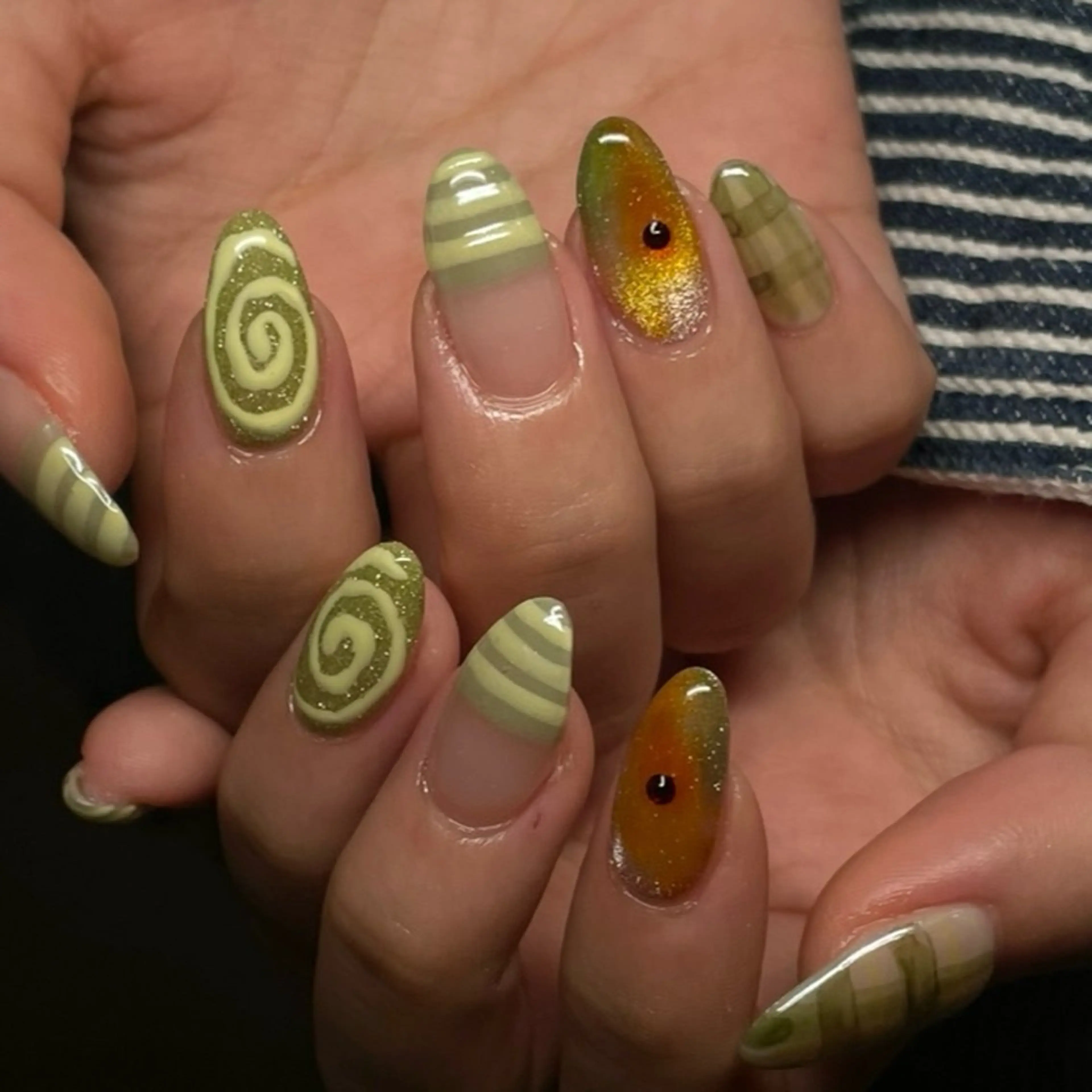 ネイル アートネイル 🦋hana / nail / AOのネイルデザイン