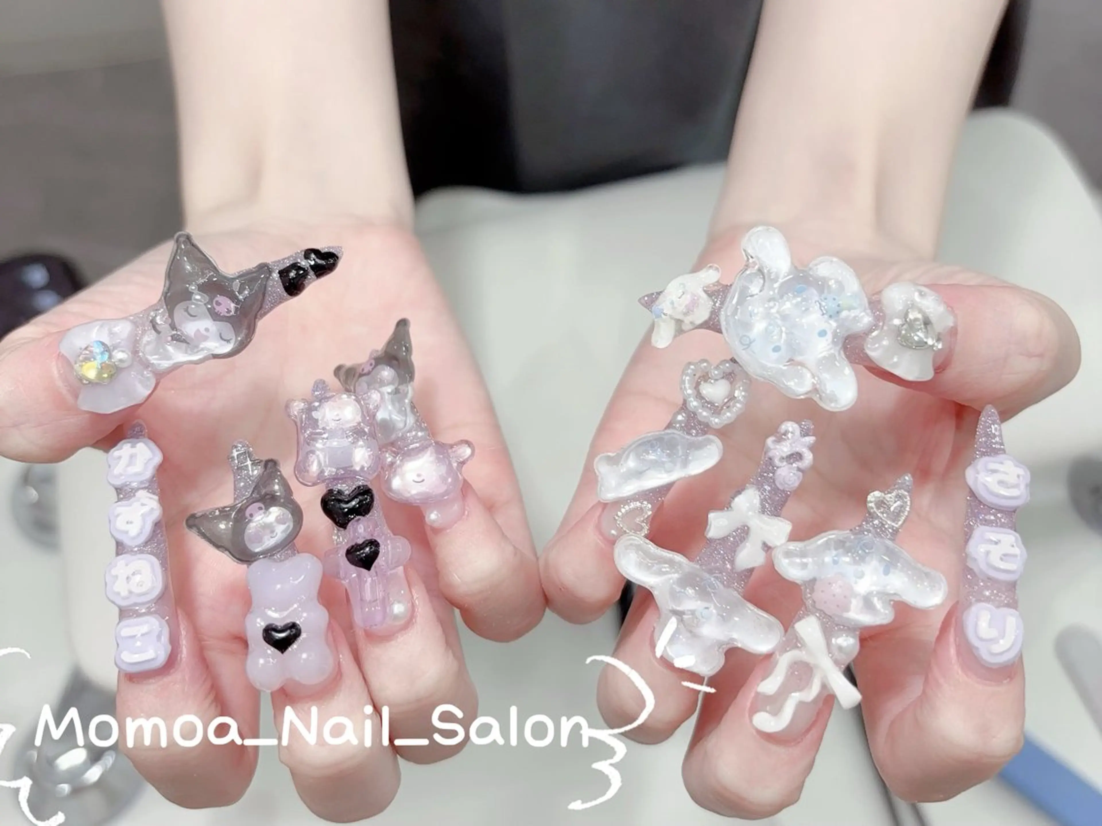 ネイル 成人式 ロングネイル マグネットネイル 大理石ネイル(マーブル) 持ち込み ハンドネイル MoMoA Nail ネイル長さ出し専門店のネイルデザイン