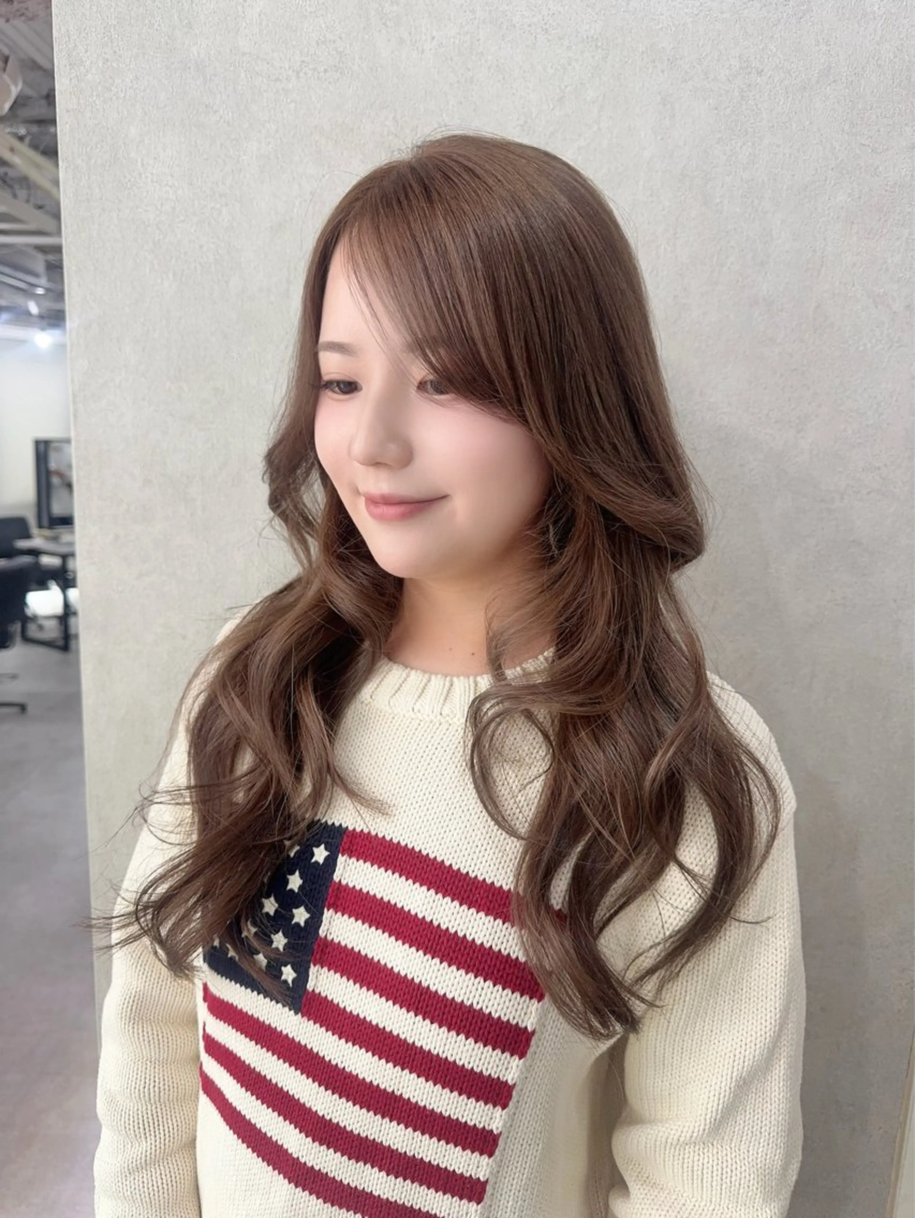 ロング カラー ベージュカラー ヘーゼル カット ヘアカラー トリートメント 赤み無し柔らかカラー 【梅田】madokaのヘアスタイル