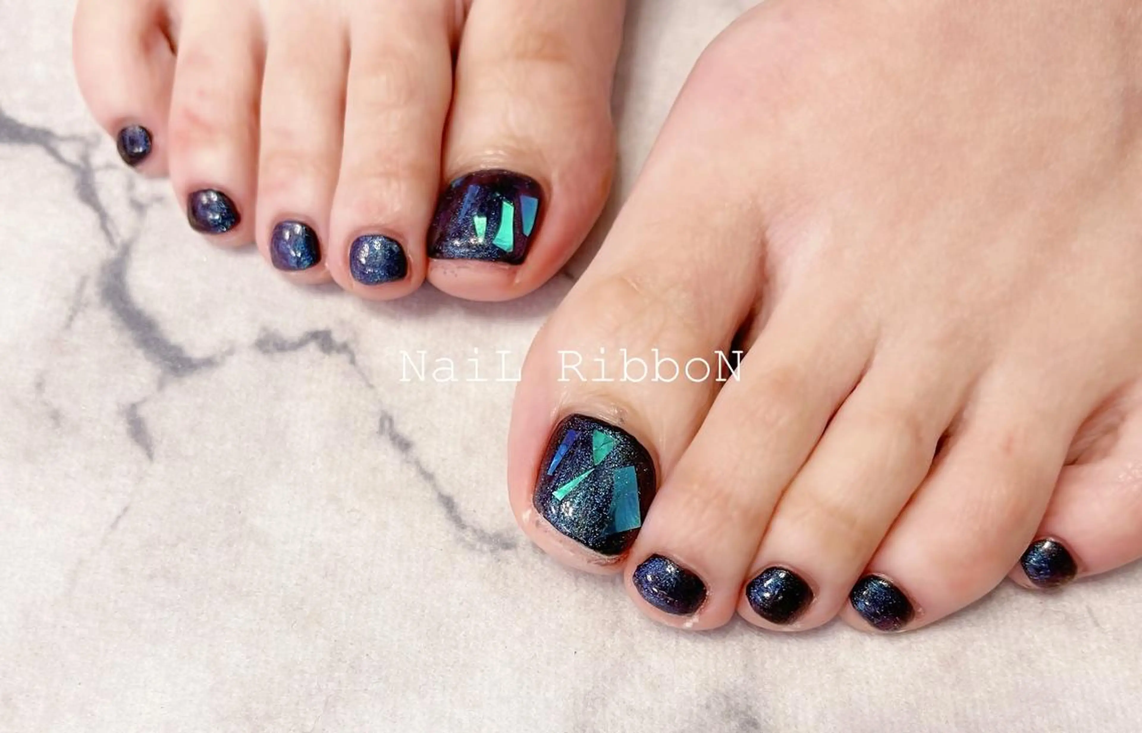 ネイル SWAMP nails所属・🎀ネイルサロン RIRI🎀のネイルデザイン