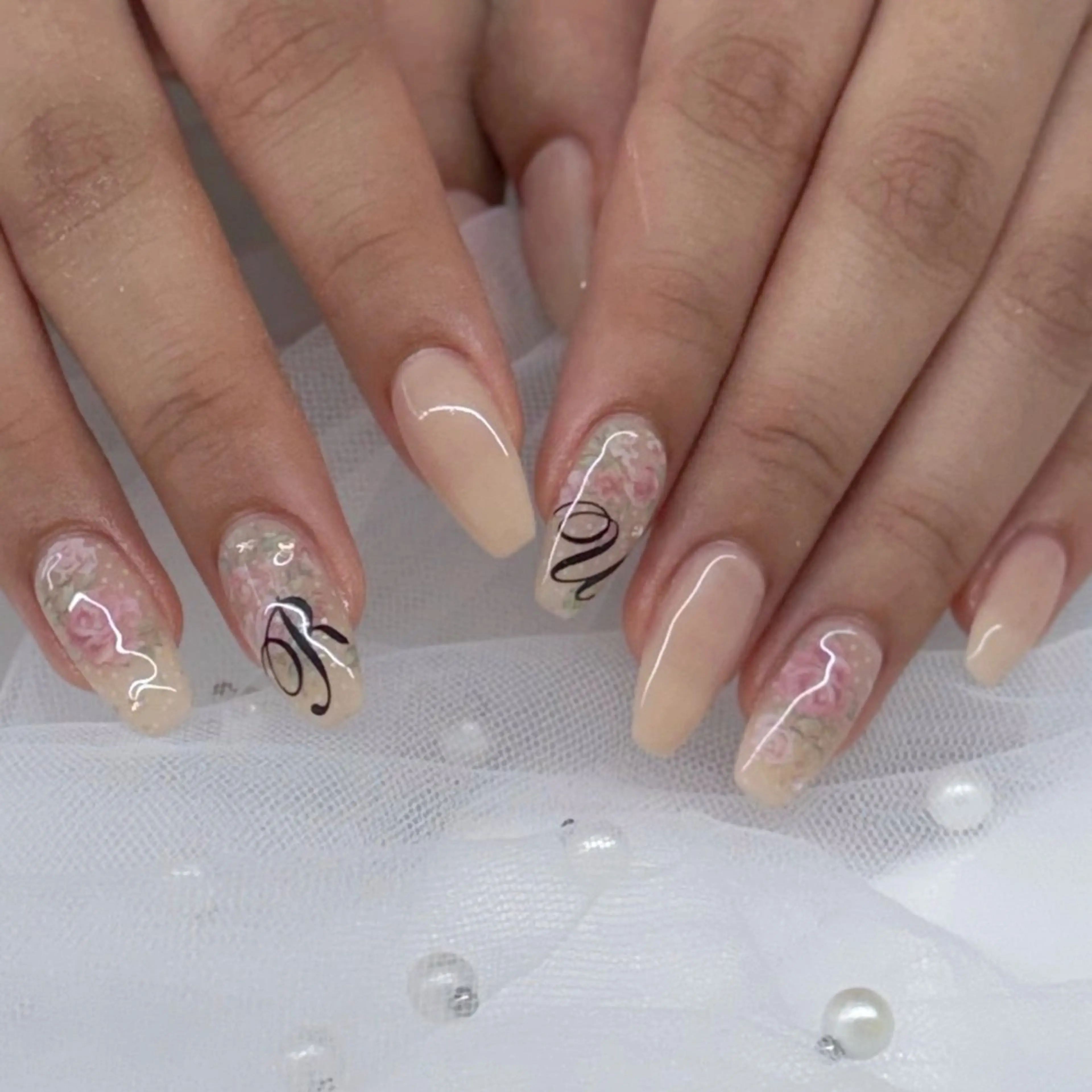 ネイル レース ハンドネイル ハンドケア Chizuru ☾ ໋のネイルデザイン