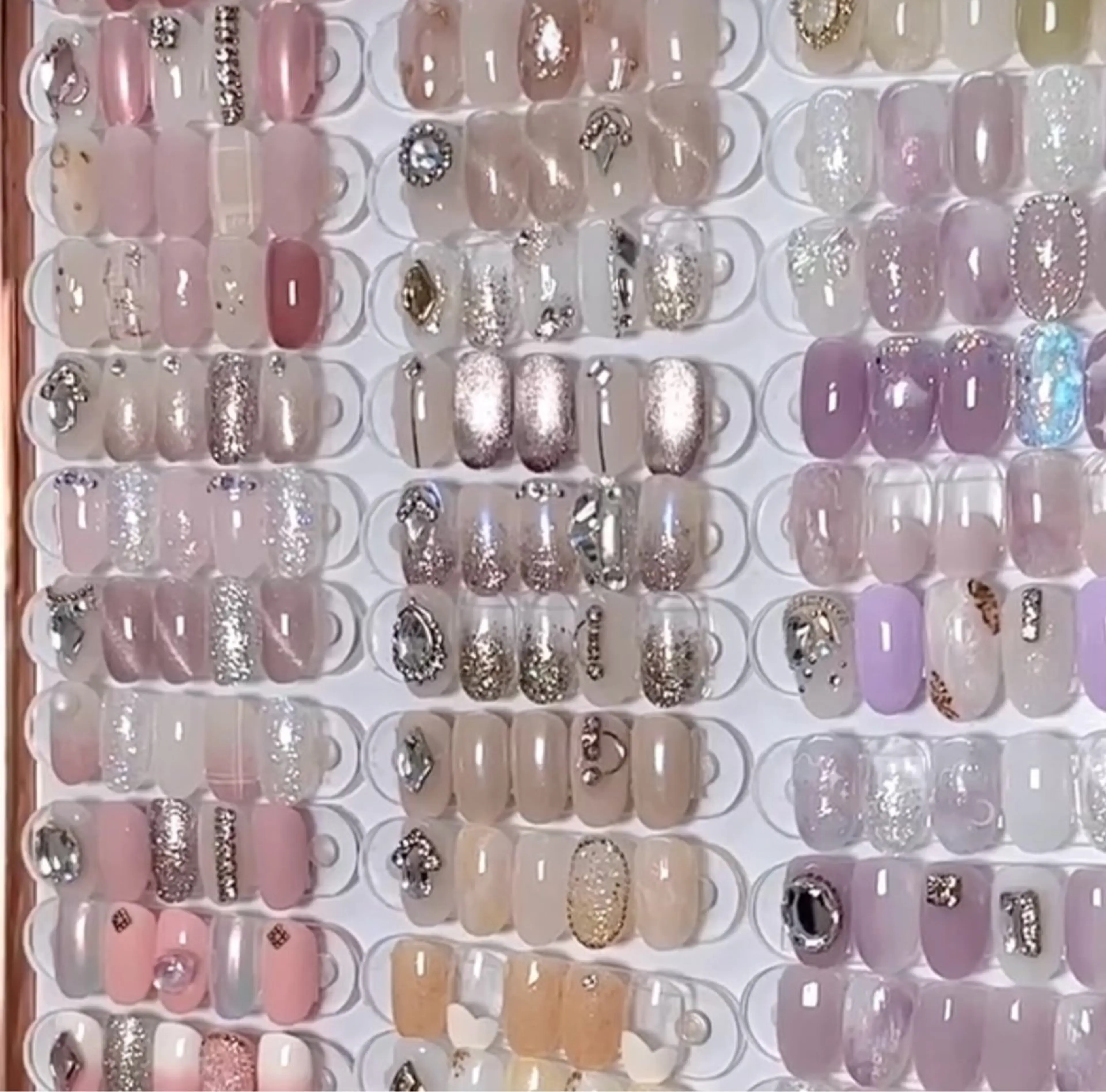 ネイル NailSalon✨ Écrinエクランのネイルデザイン