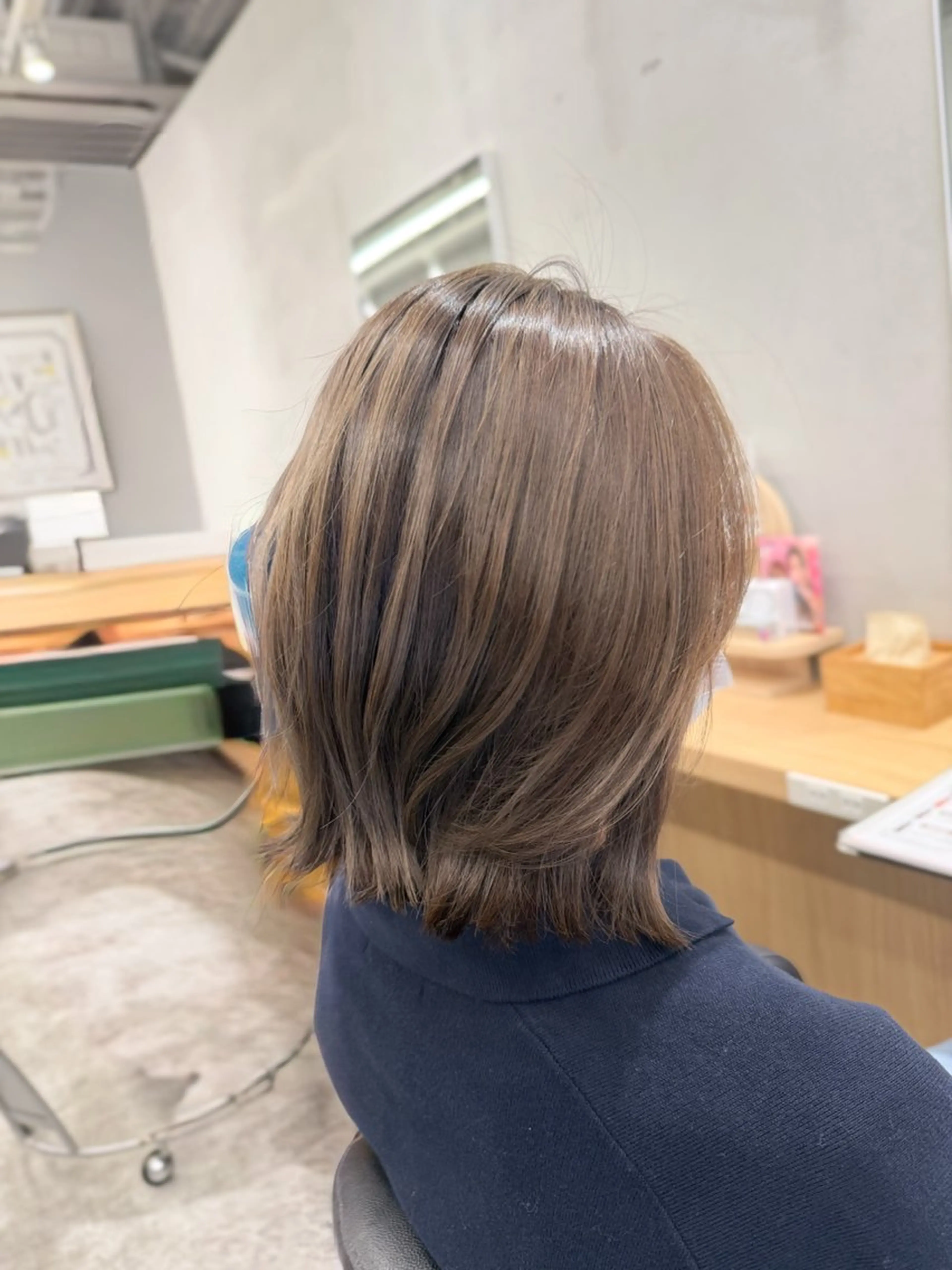 ミディアム カラー ハイライトカラー ハイライト カット ヘアカラー 美髪🫧ブリーチ/ デザイン/永田汰伊智のヘアスタイル