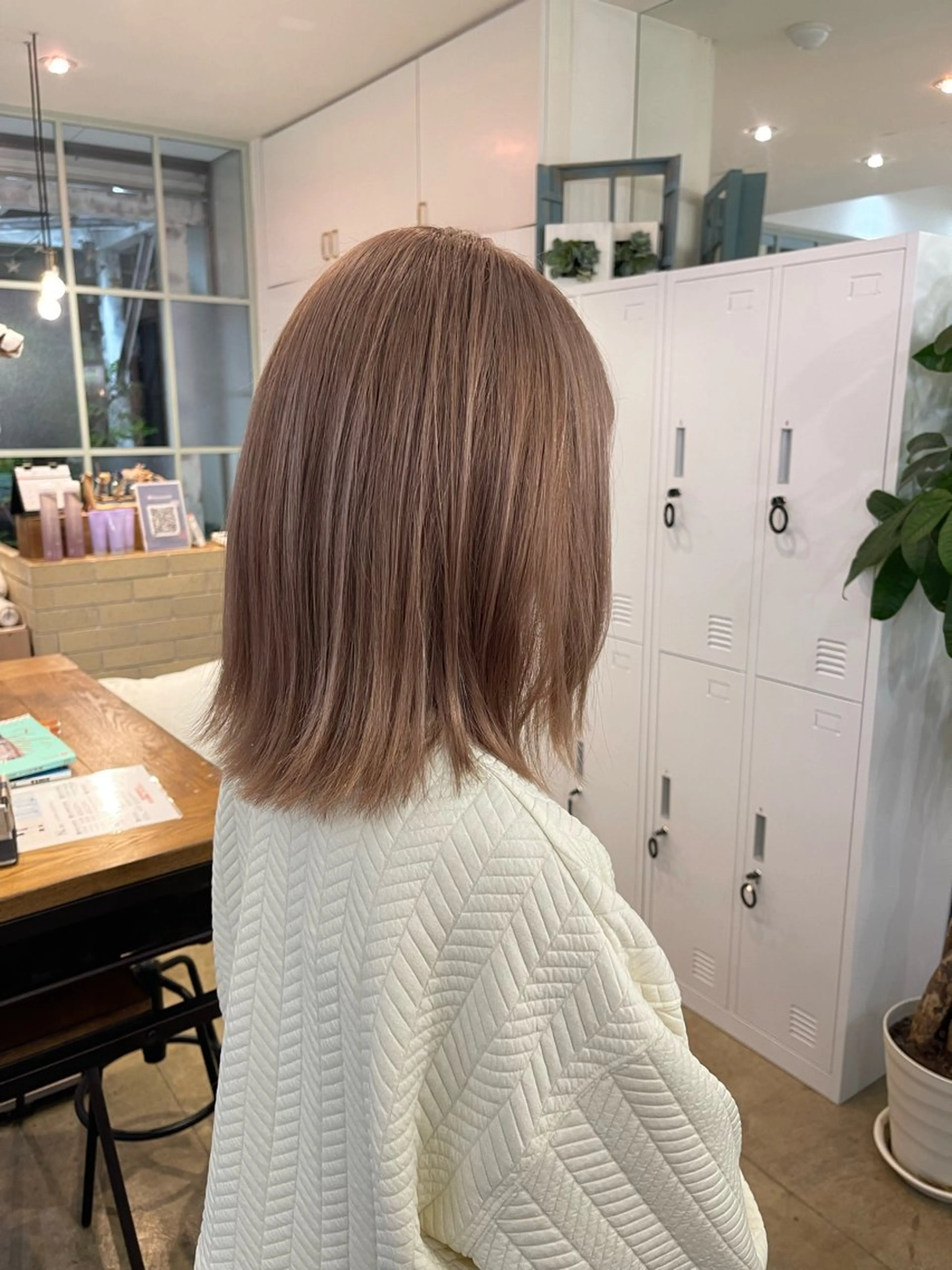 ミディアム カラー ハイトーンカラー 🌻shuka透明感 艶感カラー/新宿🌻のヘアスタイル