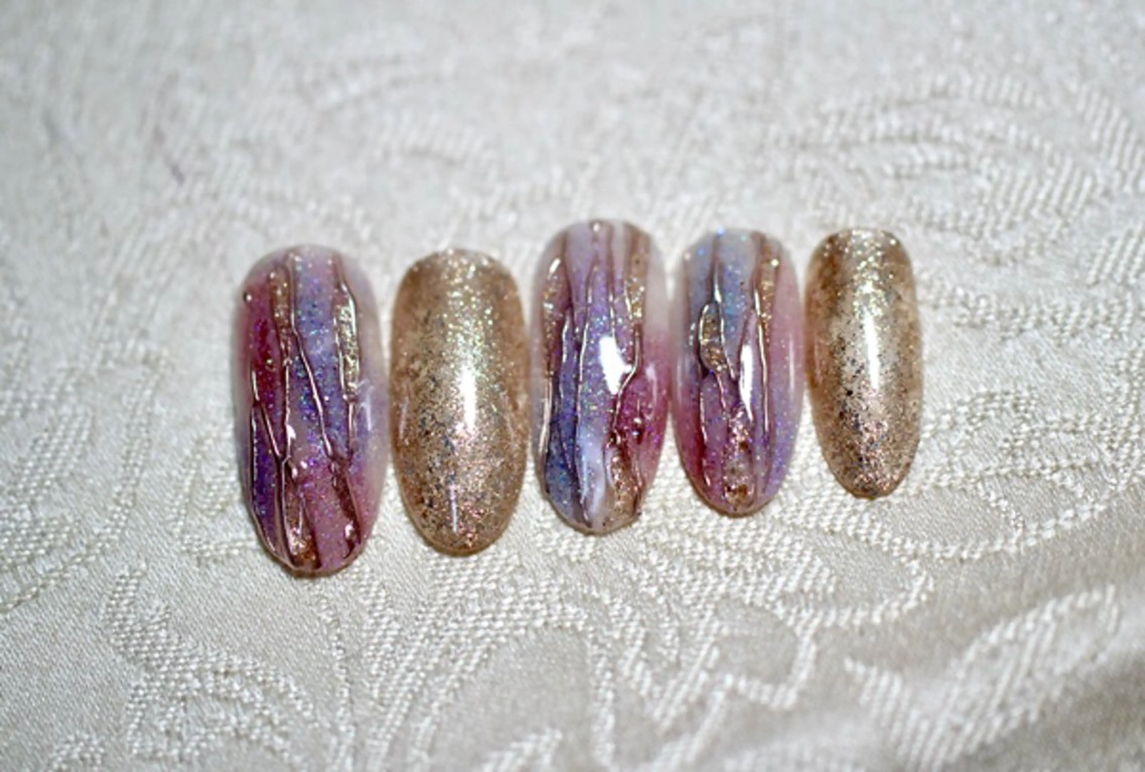 ネイル アートネイル ジェルネイル ニュアンスネイル ハンドネイル ママリンド　志村坂上店所属・しみ えんのネイルデザイン