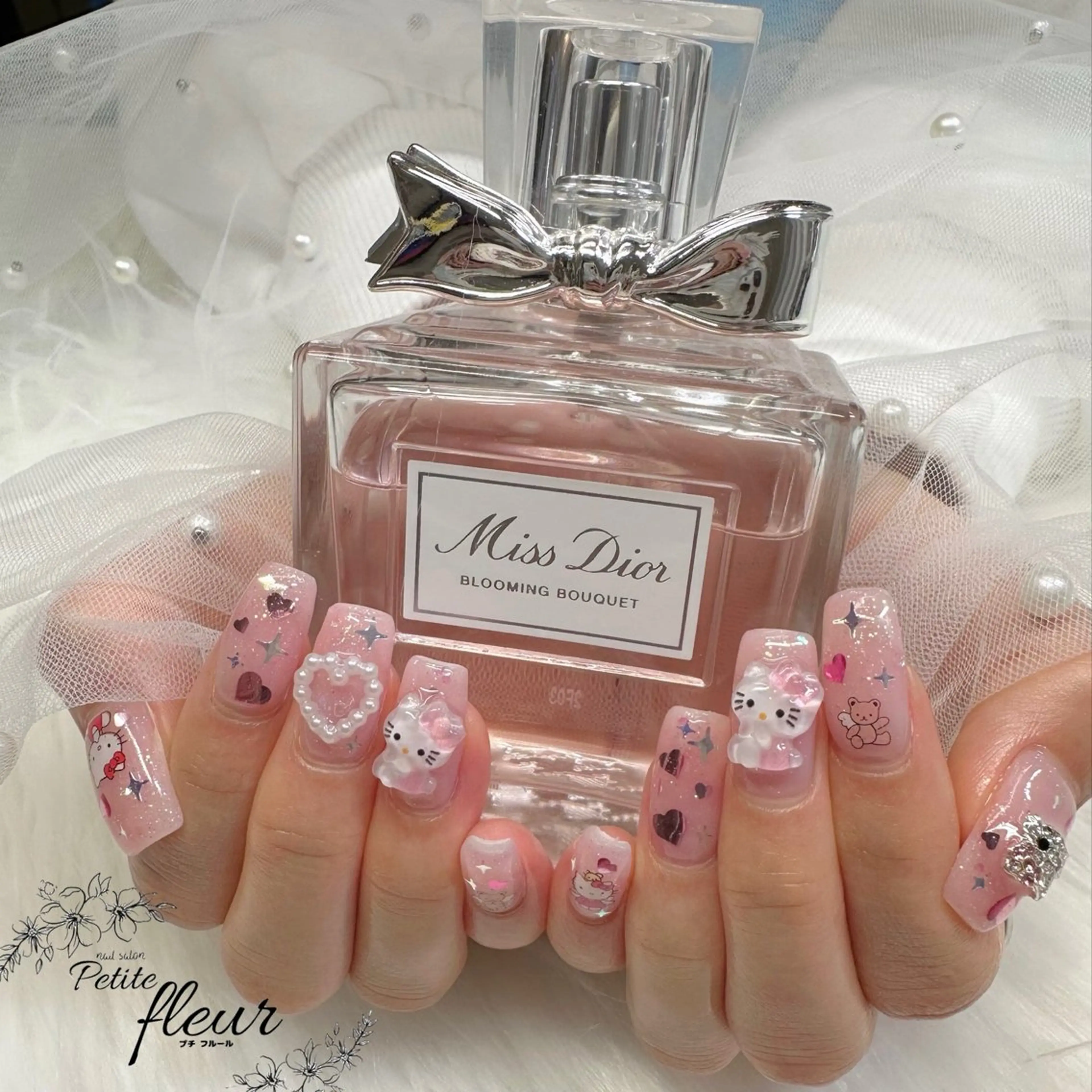 ネイル 持ち込み ❁⃘*。Petite fleur❁⃘*りさのネイルデザイン