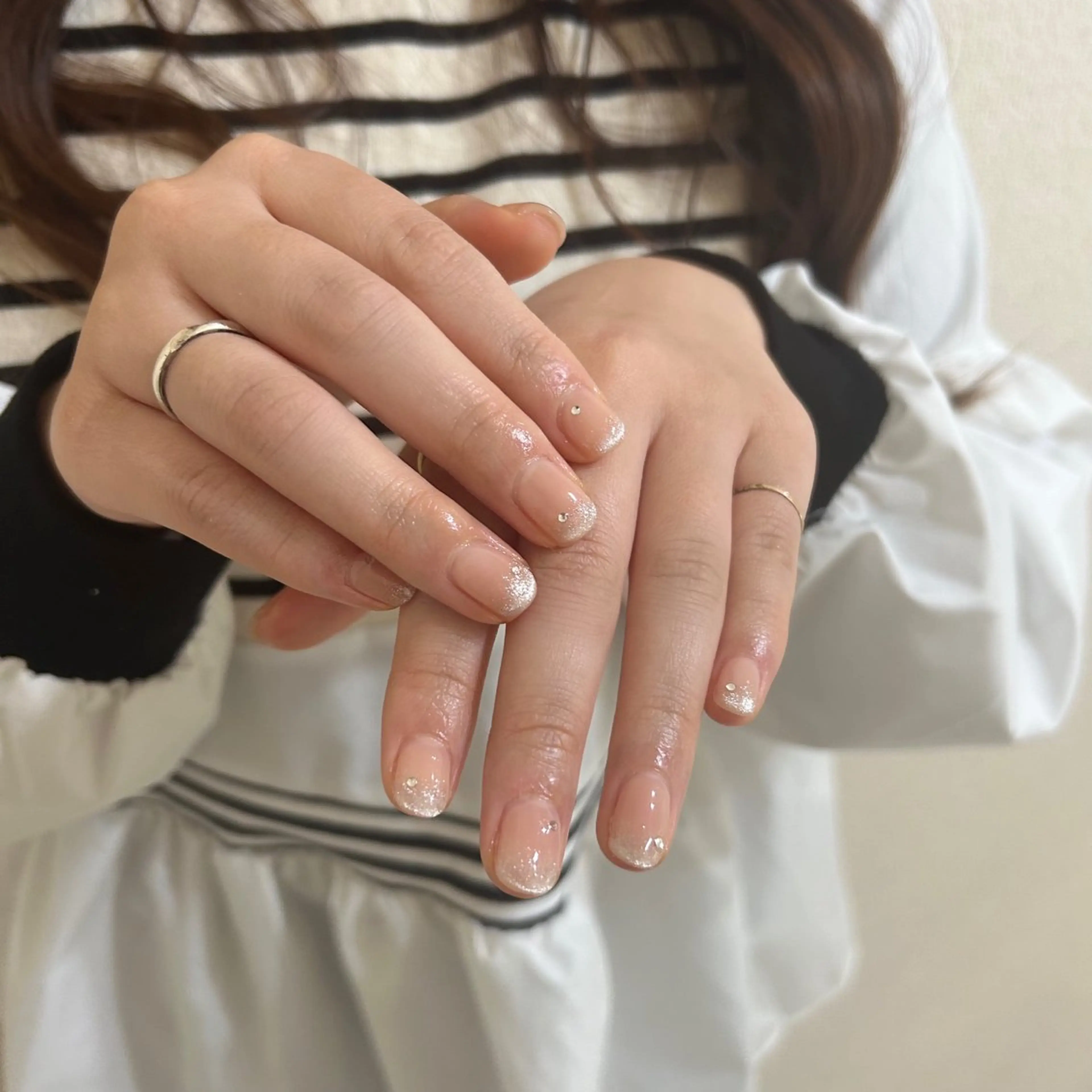ネイル ブルー フットネイル ジェルネイル キラキラネイル 韓国ネイル RooM -mizuki-のネイルデザイン