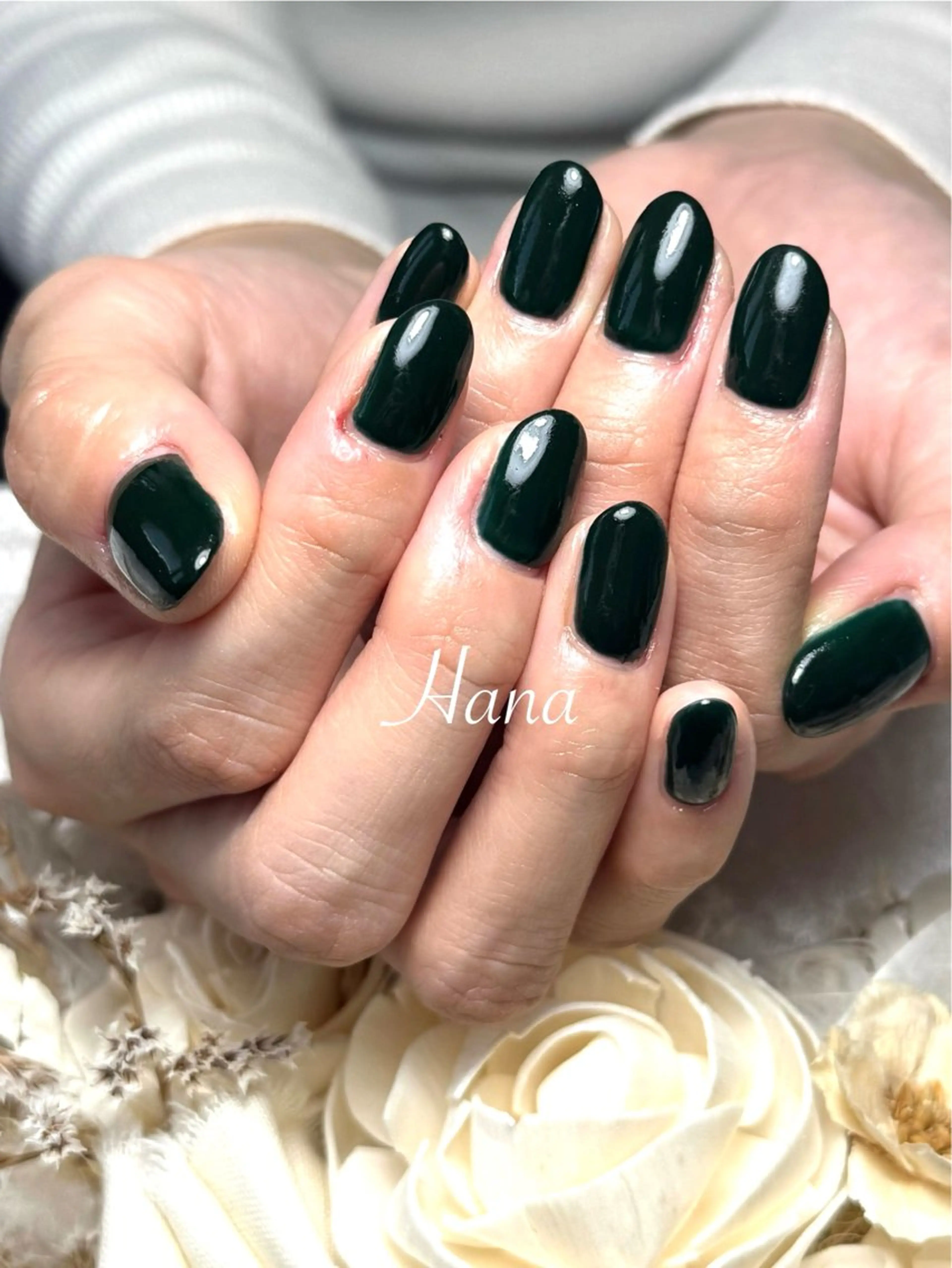 ネイル グリーン ワンカラーネイル ハンドネイル Hana_ Rieのネイルデザイン