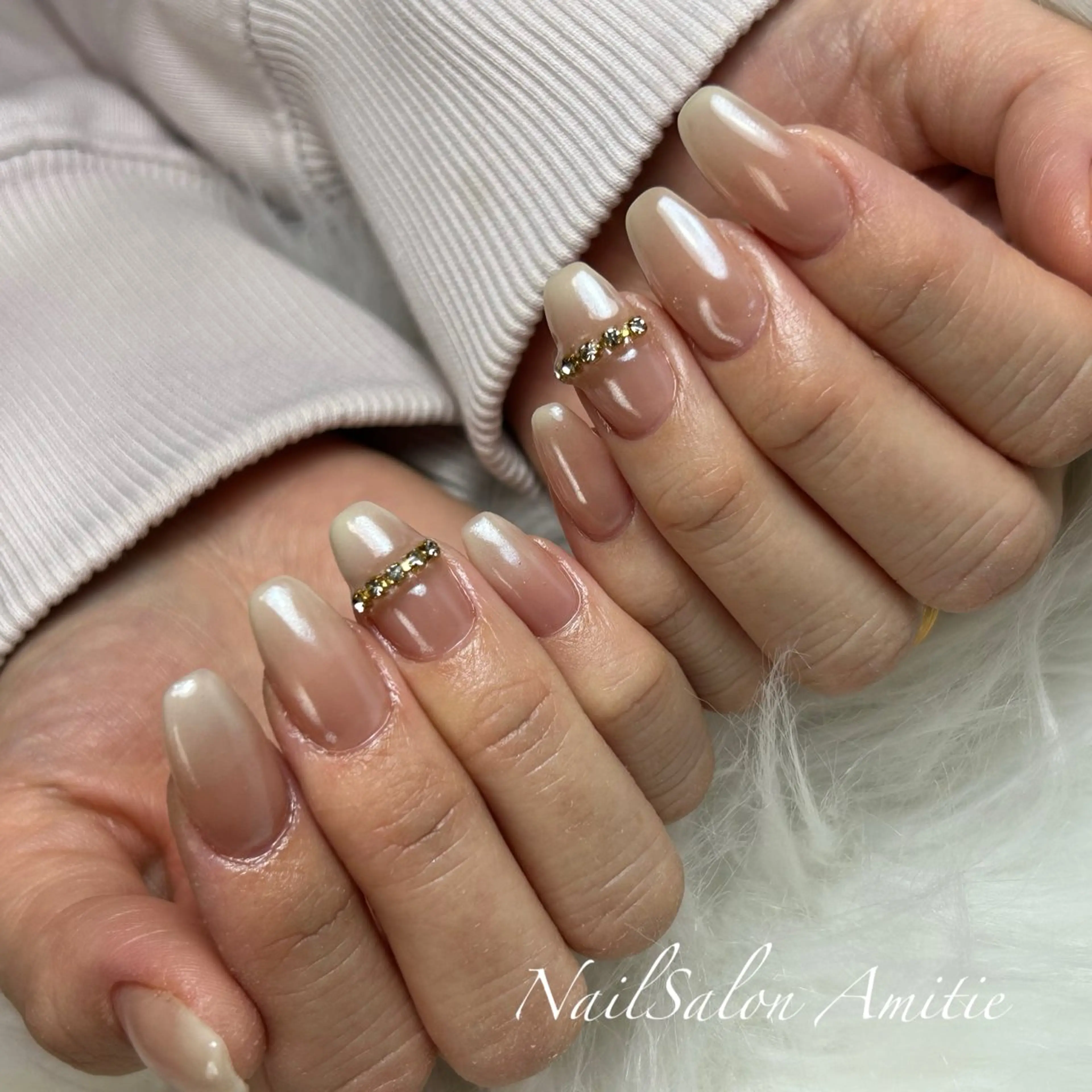 ネイル グラデーション ハンドネイル NailSalon Amitieのネイルデザイン