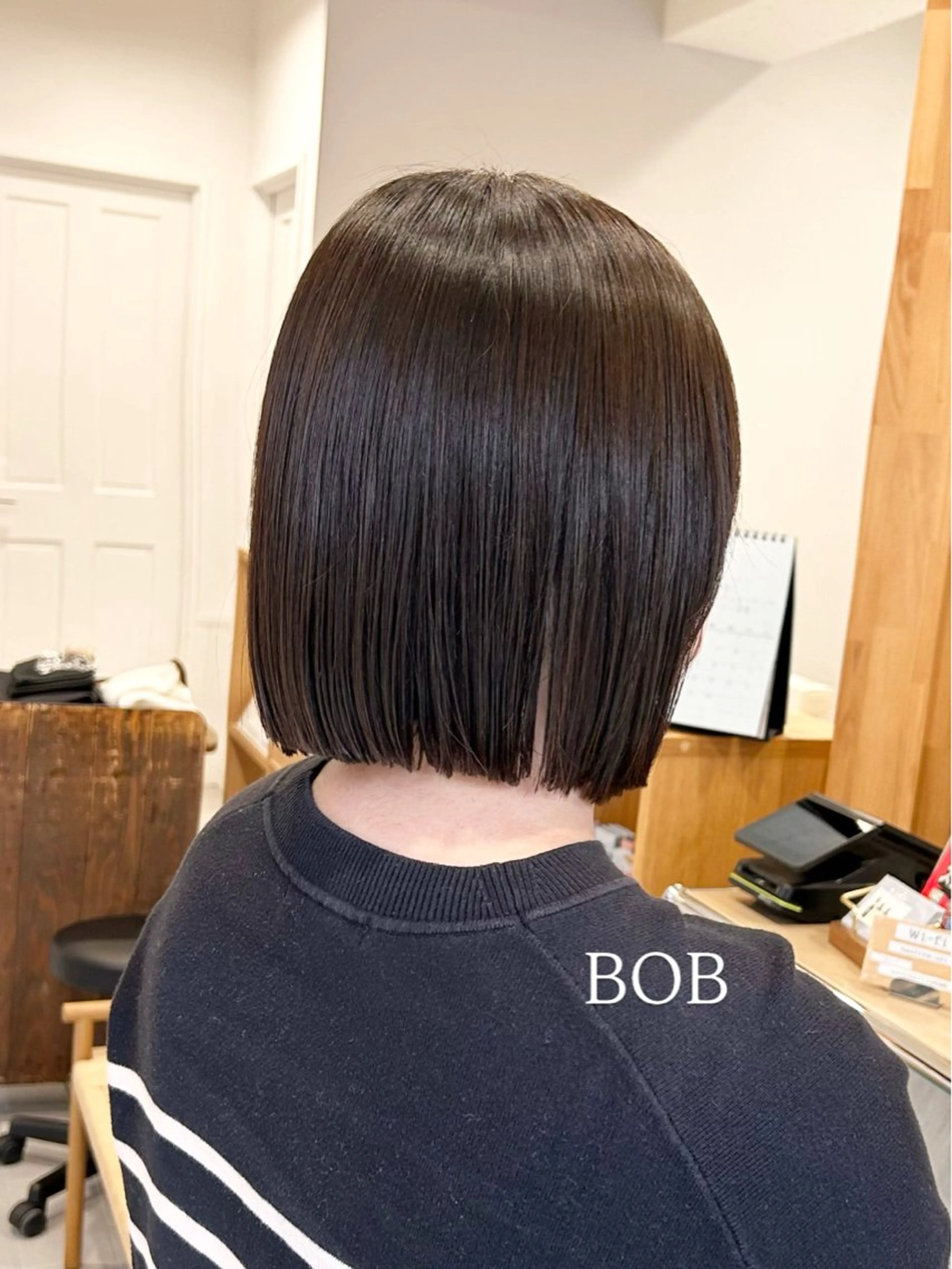 ショート カラー カット ヘアカラー トリートメント ぱつっとボブ/ 小野あかねのヘアスタイル