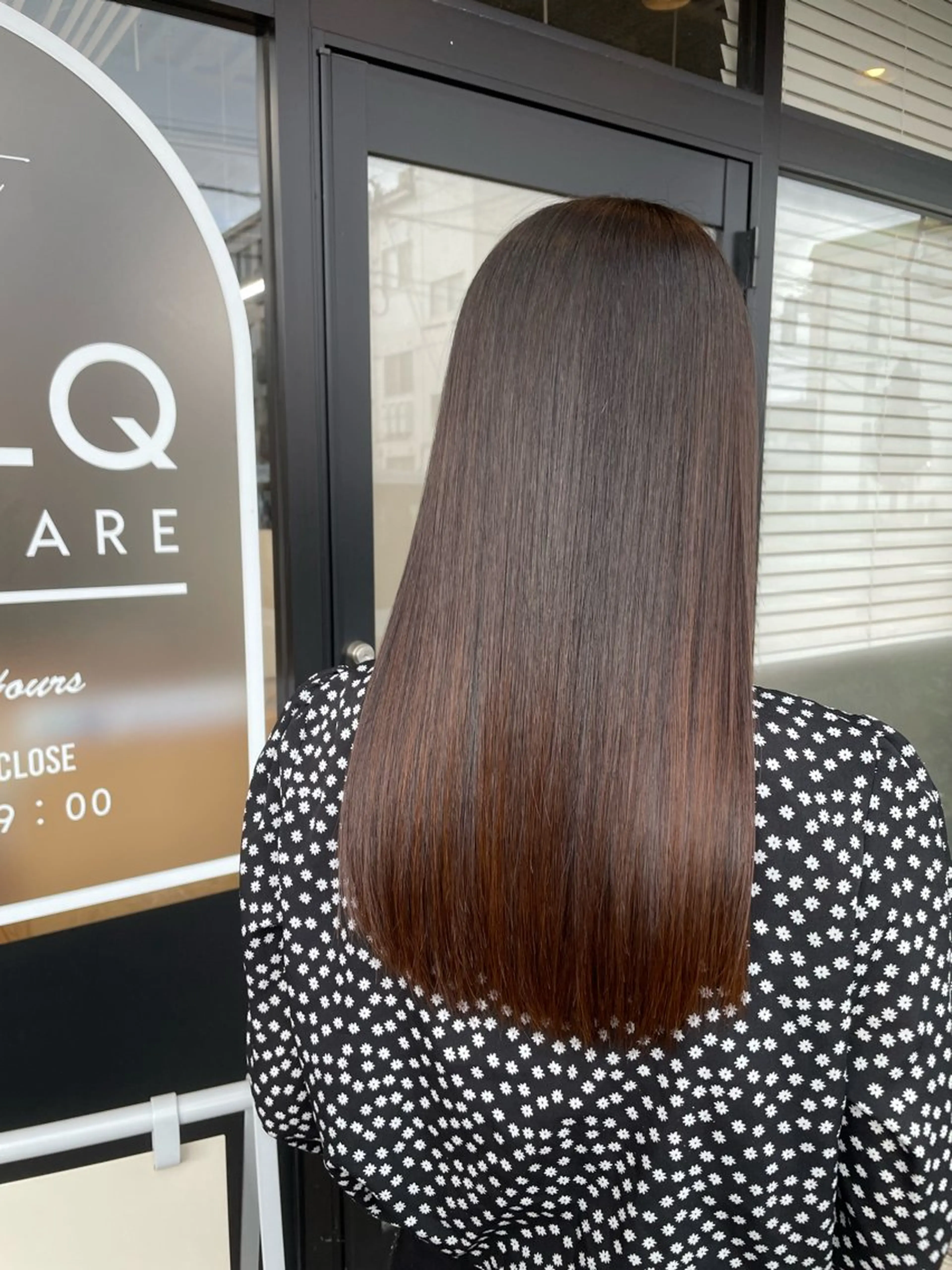 ロング 見奈美 凜のヘアスタイル