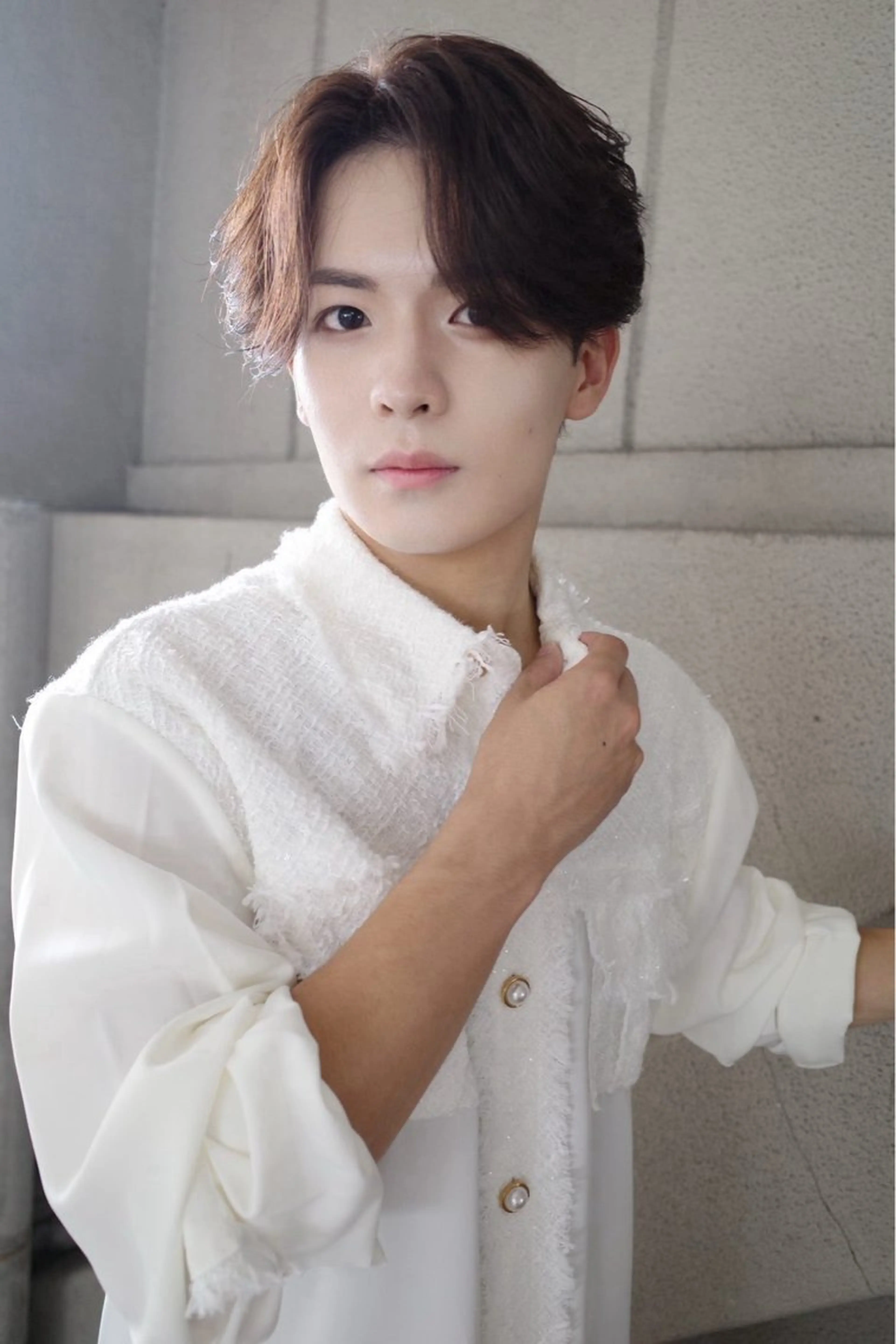 カラー メンズ センターパート カット Pia hair design所属・【Pia】 セナ/ハイトーンのヘアスタイル