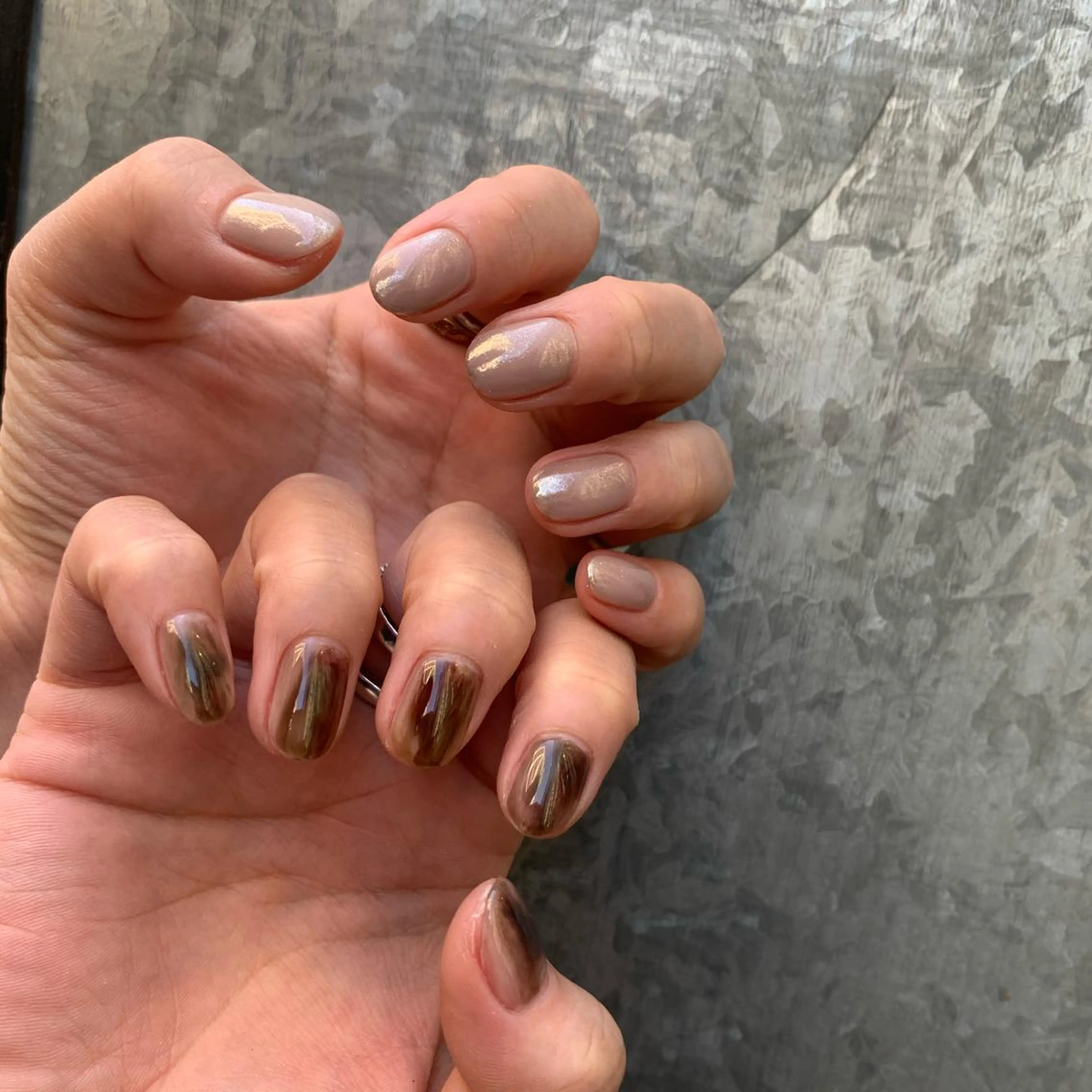 ネイル repos~ルポ~所属・里見 麗のネイルデザイン