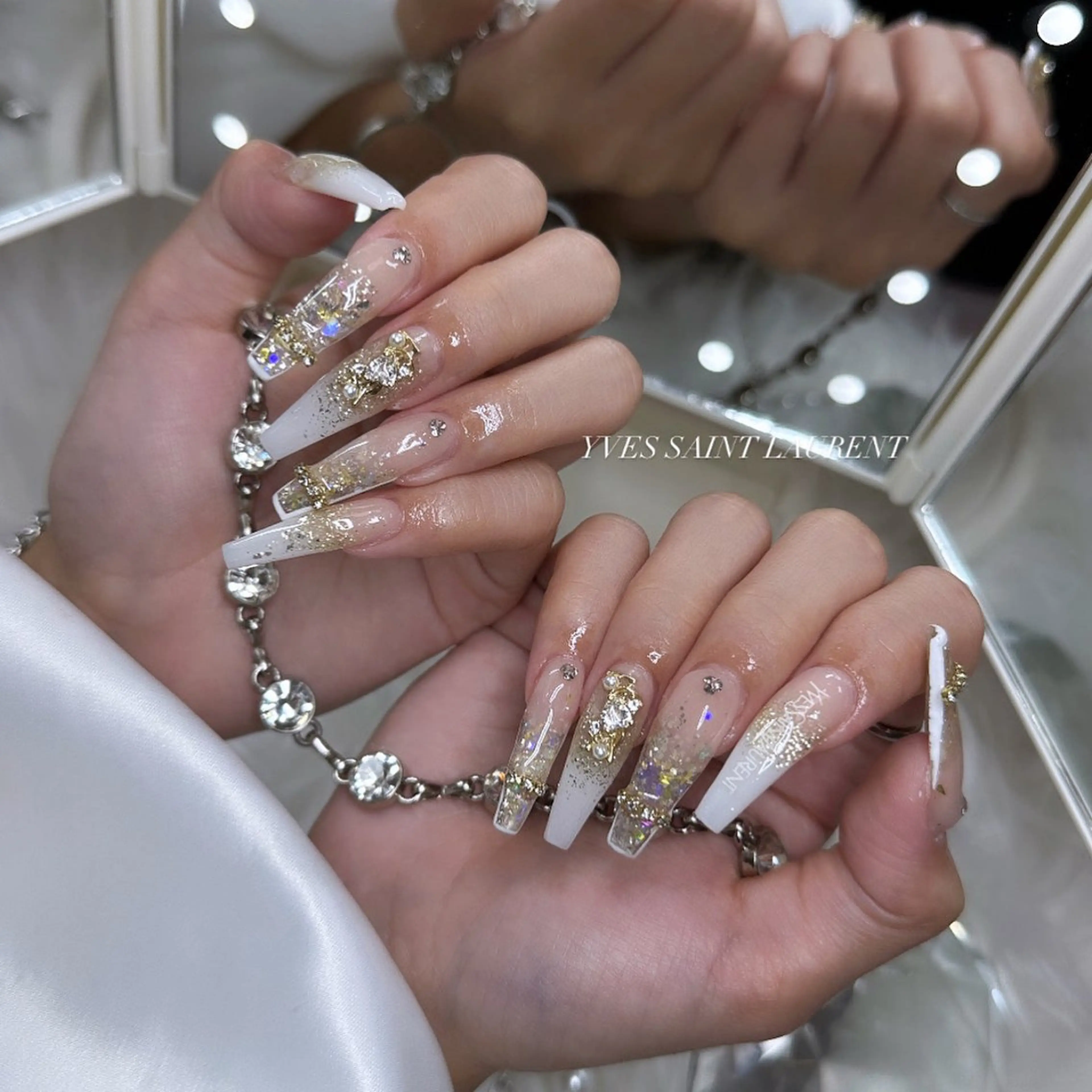 ネイル 加納 莉音のネイルデザイン