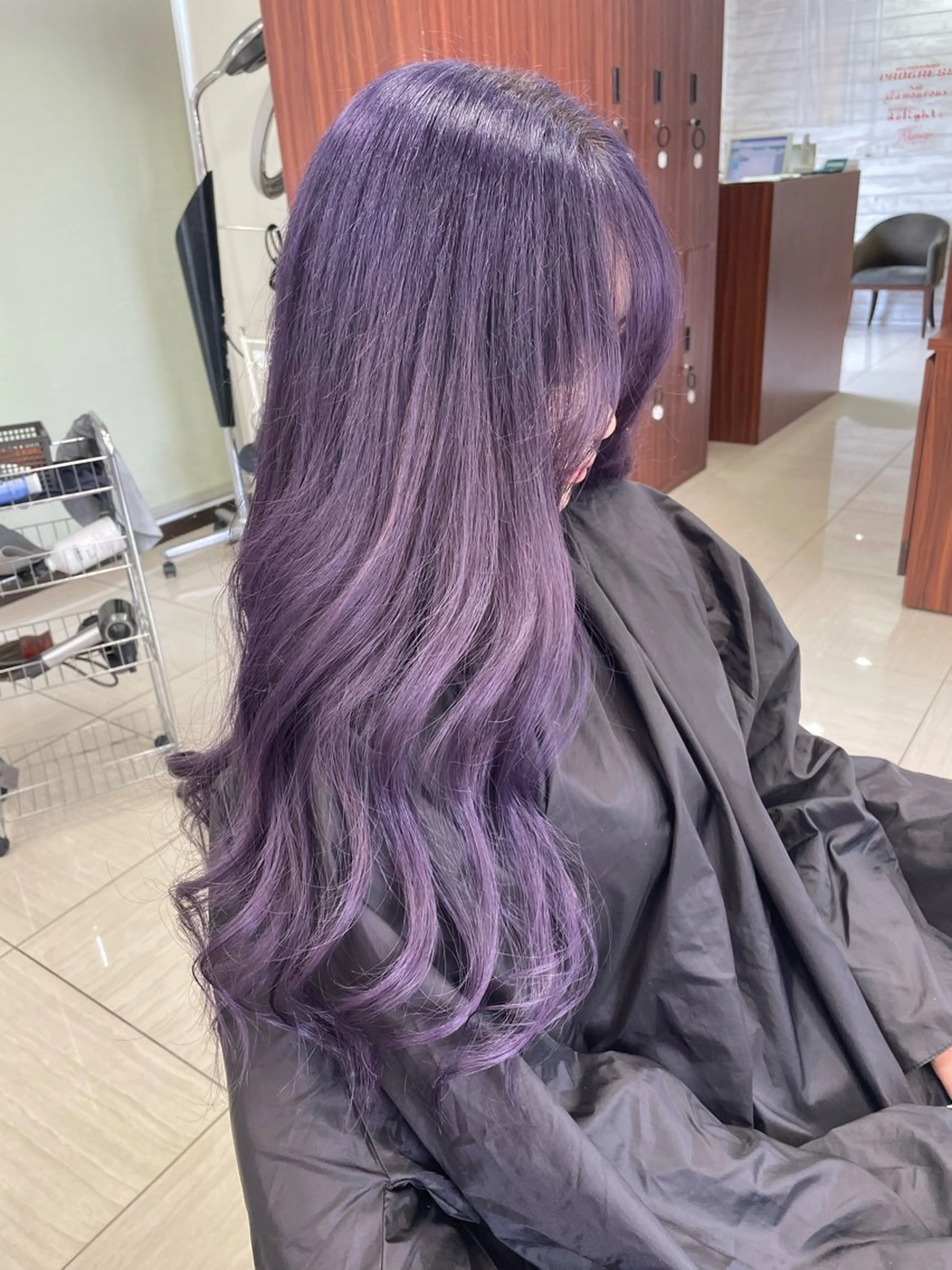 ロング カラー 色川 優斗《髪質改善》のヘアスタイル