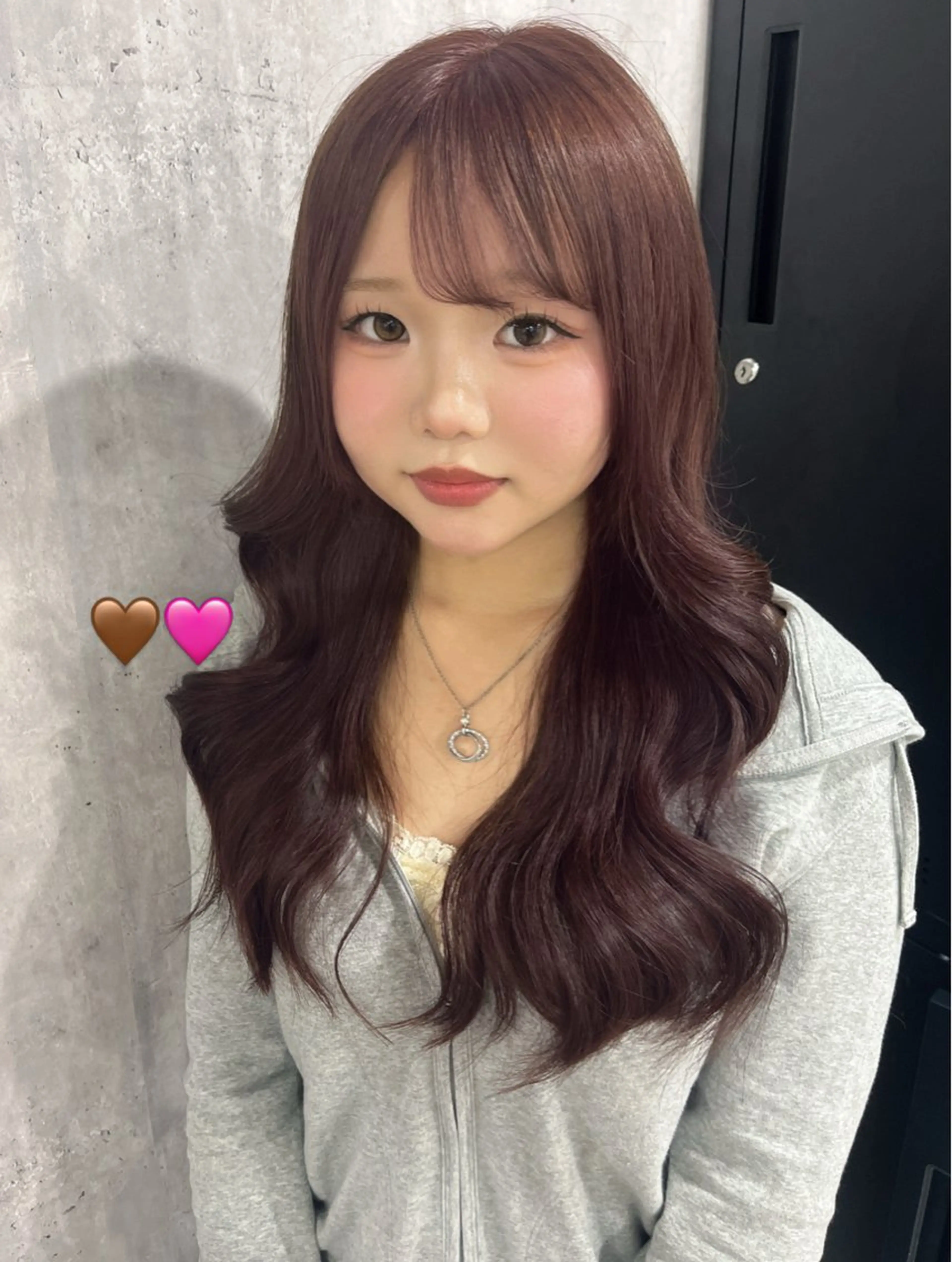 ロング ピンクブラウン トリートメント coco横浜 チカのヘアスタイル