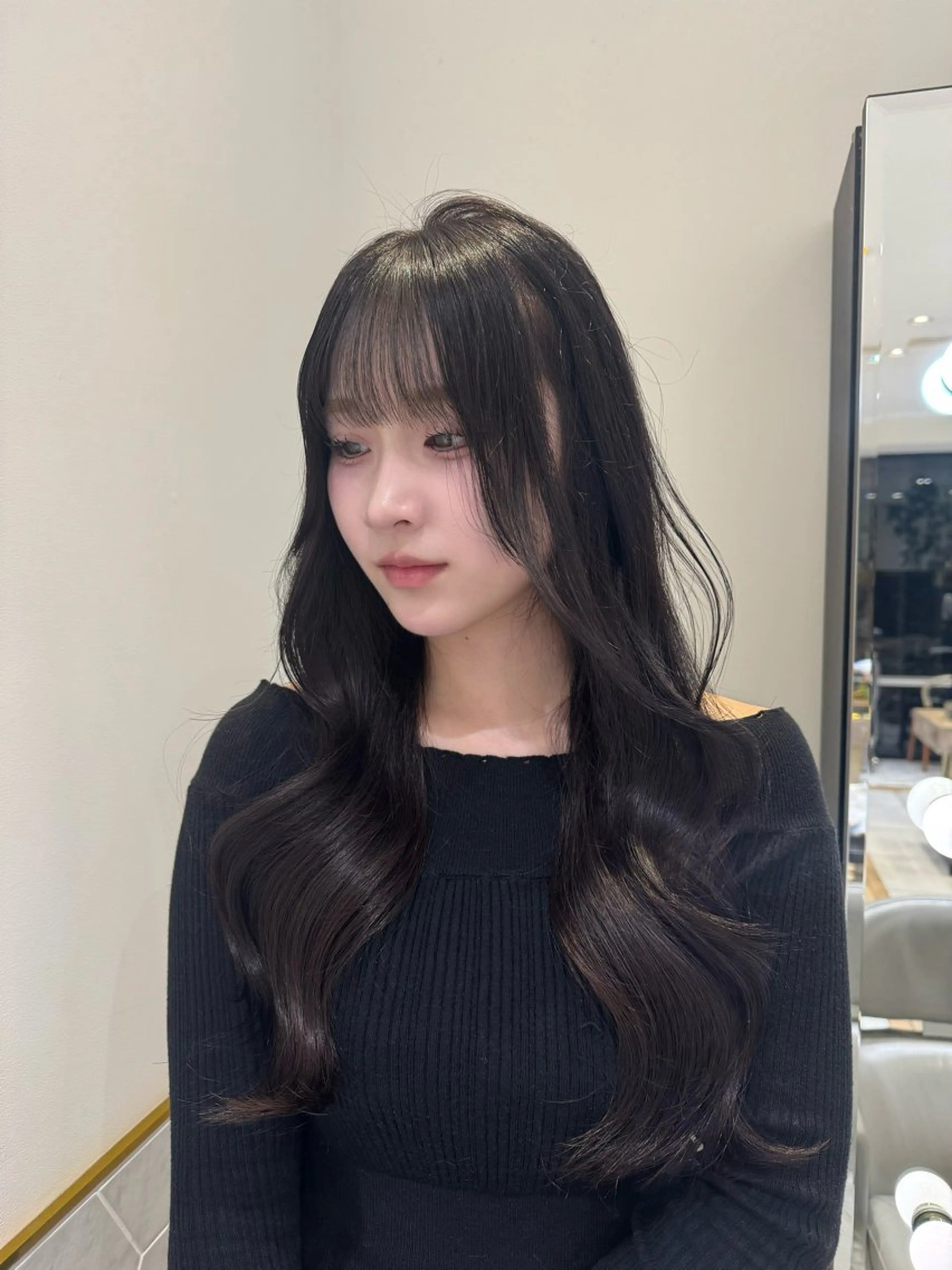 ロング カラー ベージュカラー ラベンダーカラー ラベンダーベージュ costes 今井芽依のヘアスタイル
