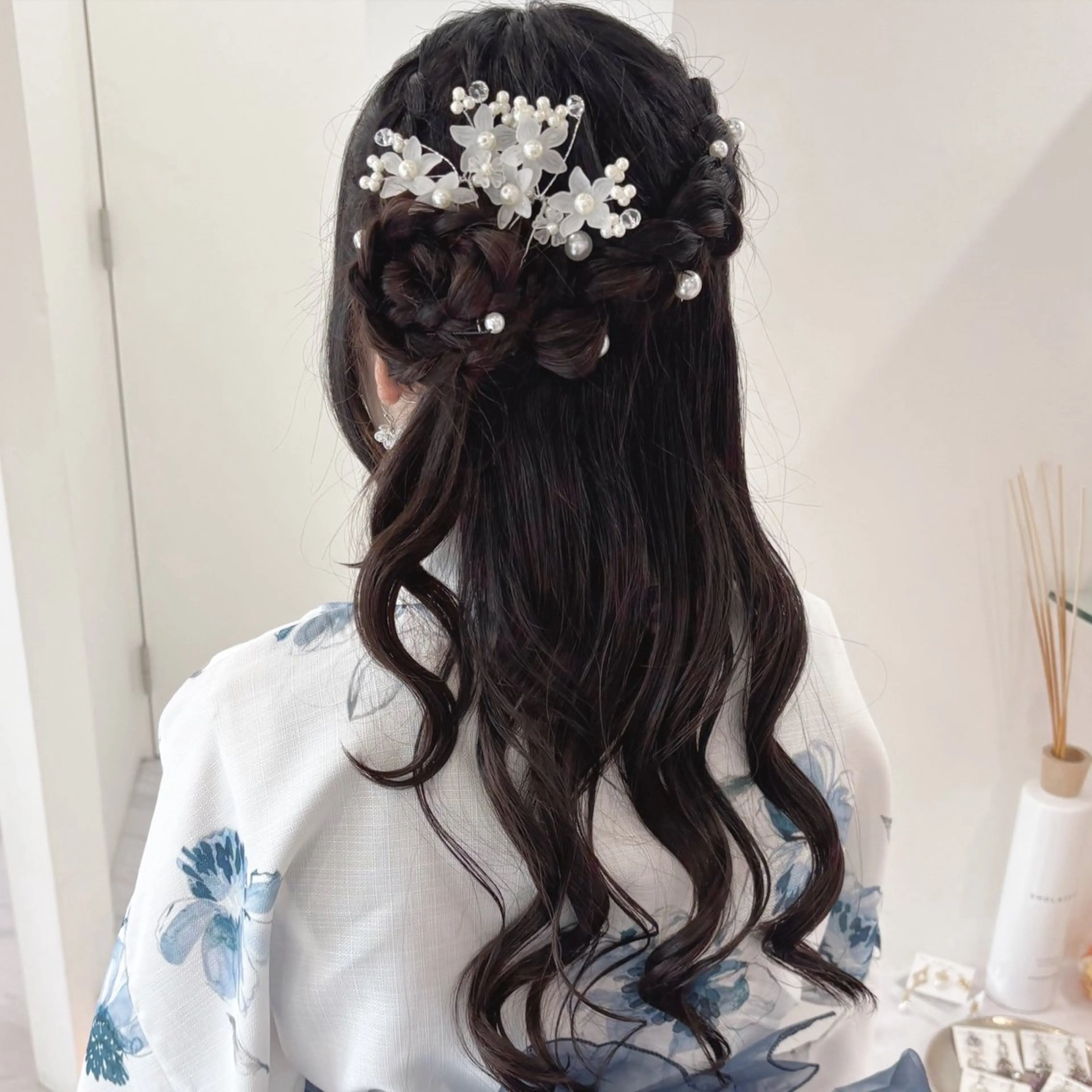 ロング ヘアアレンジ 🍯Ayu/ハイトー ン/ブリーチ/ヘアメのヘアスタイル