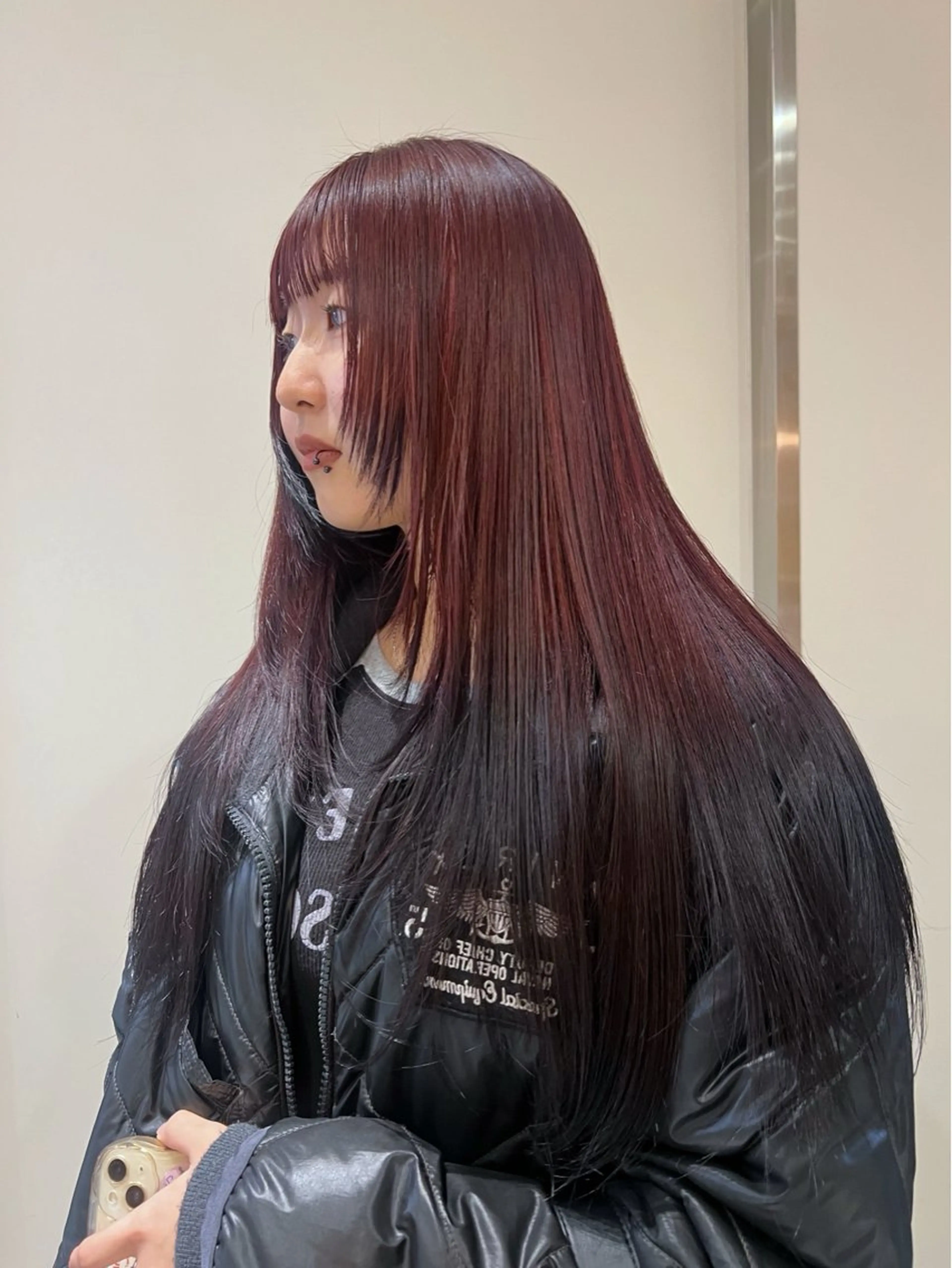 カラー hiyori /ハイトーンカラーのヘアスタイル