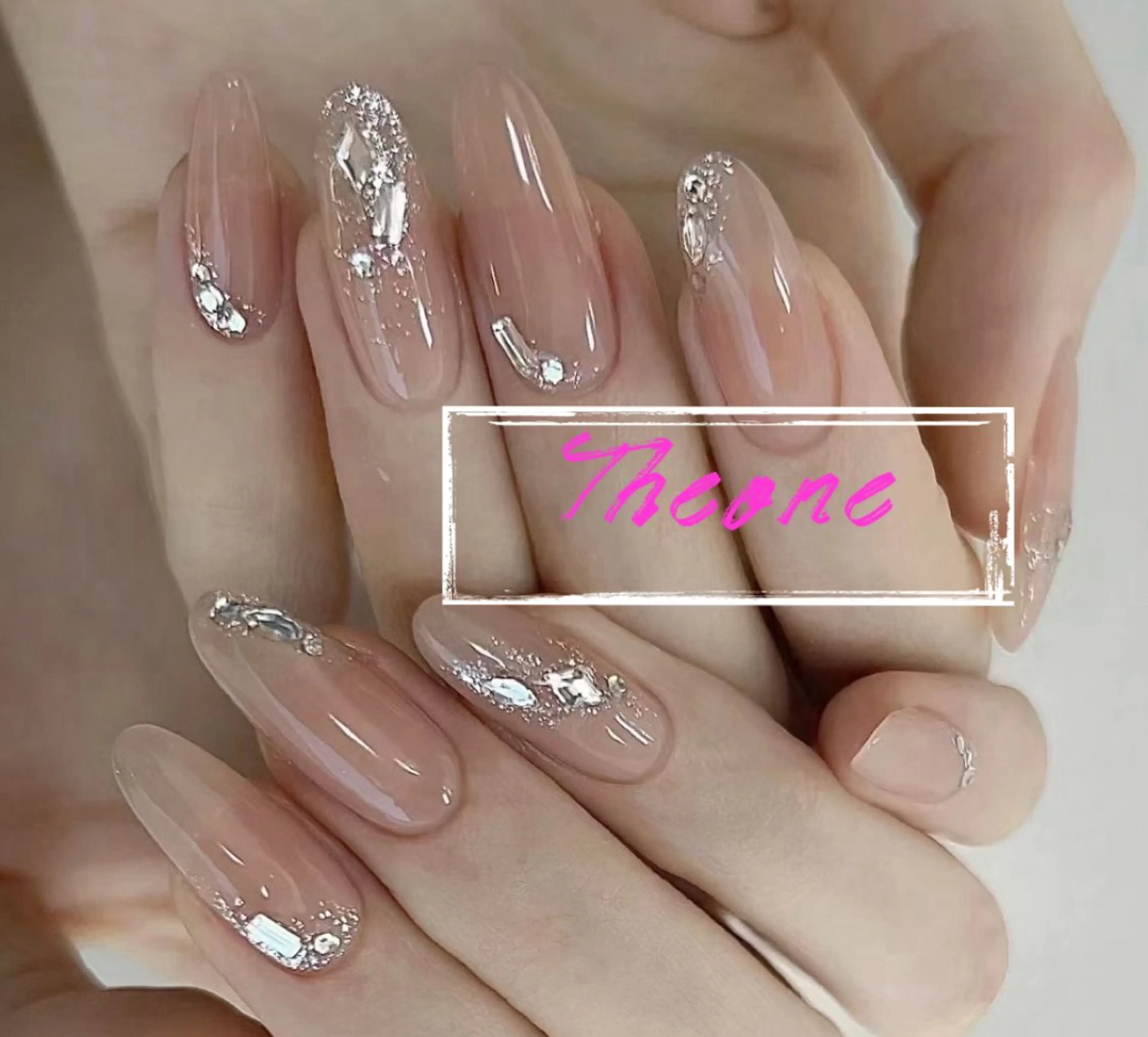 ネイル ハンドネイル THE ONE 山本のネイルデザイン