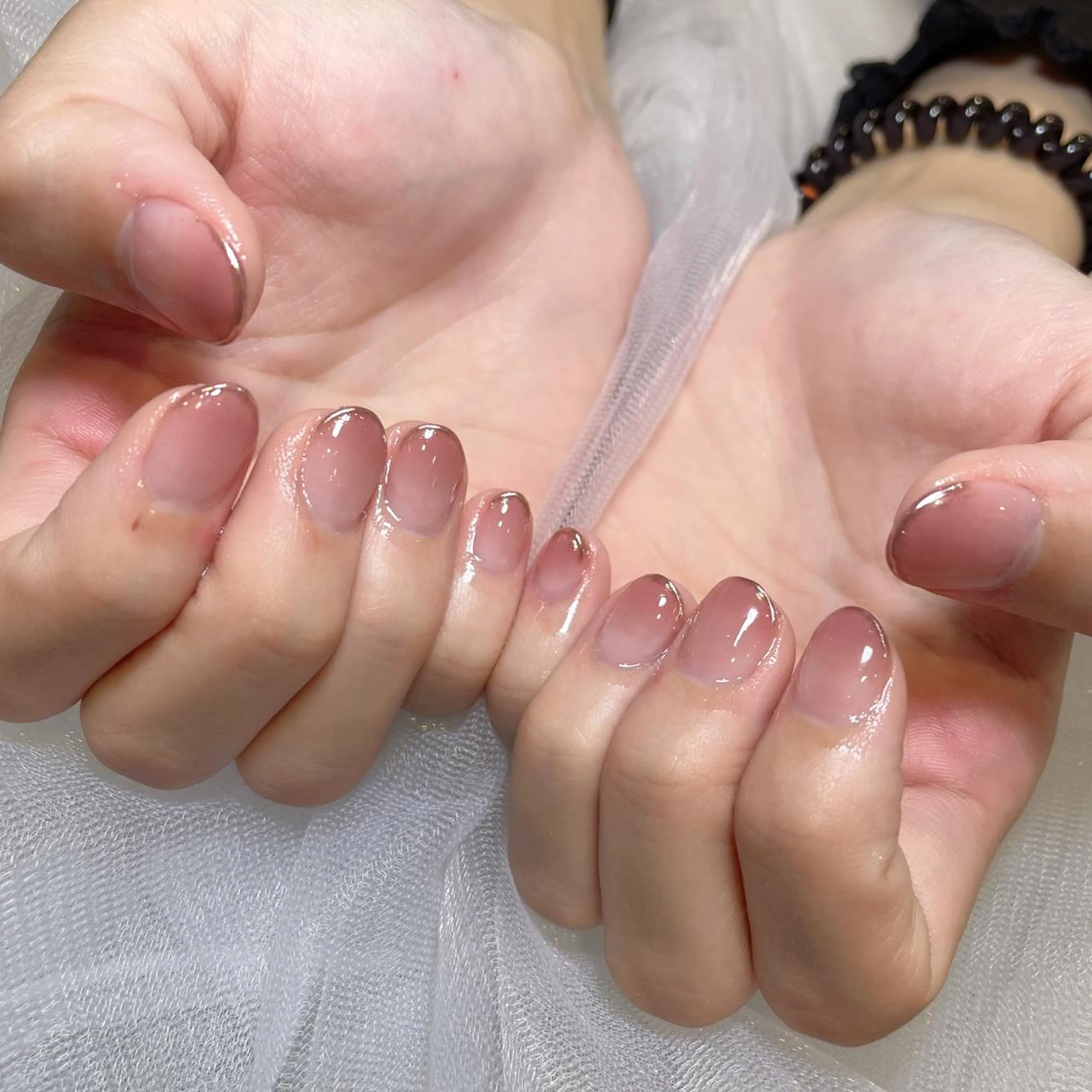 ネイル フレンチネイル グラデーション ミラーネイル アイブロウ,ネイル /momoの眉毛・アイブロウイメージ