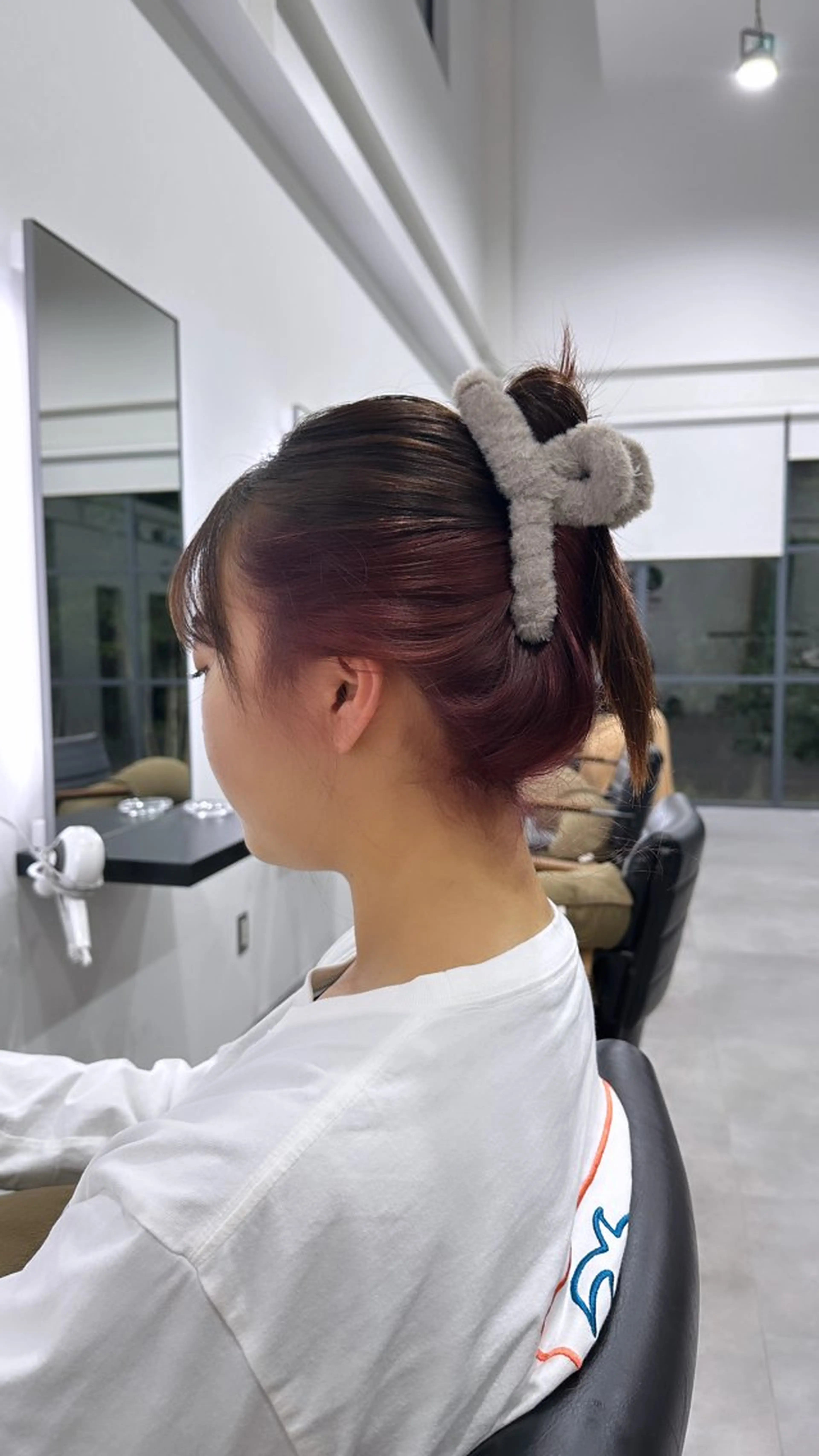 ロング カラー インナーカラー 顔周りカット ヘアカラー 西野 未桜のヘアスタイル