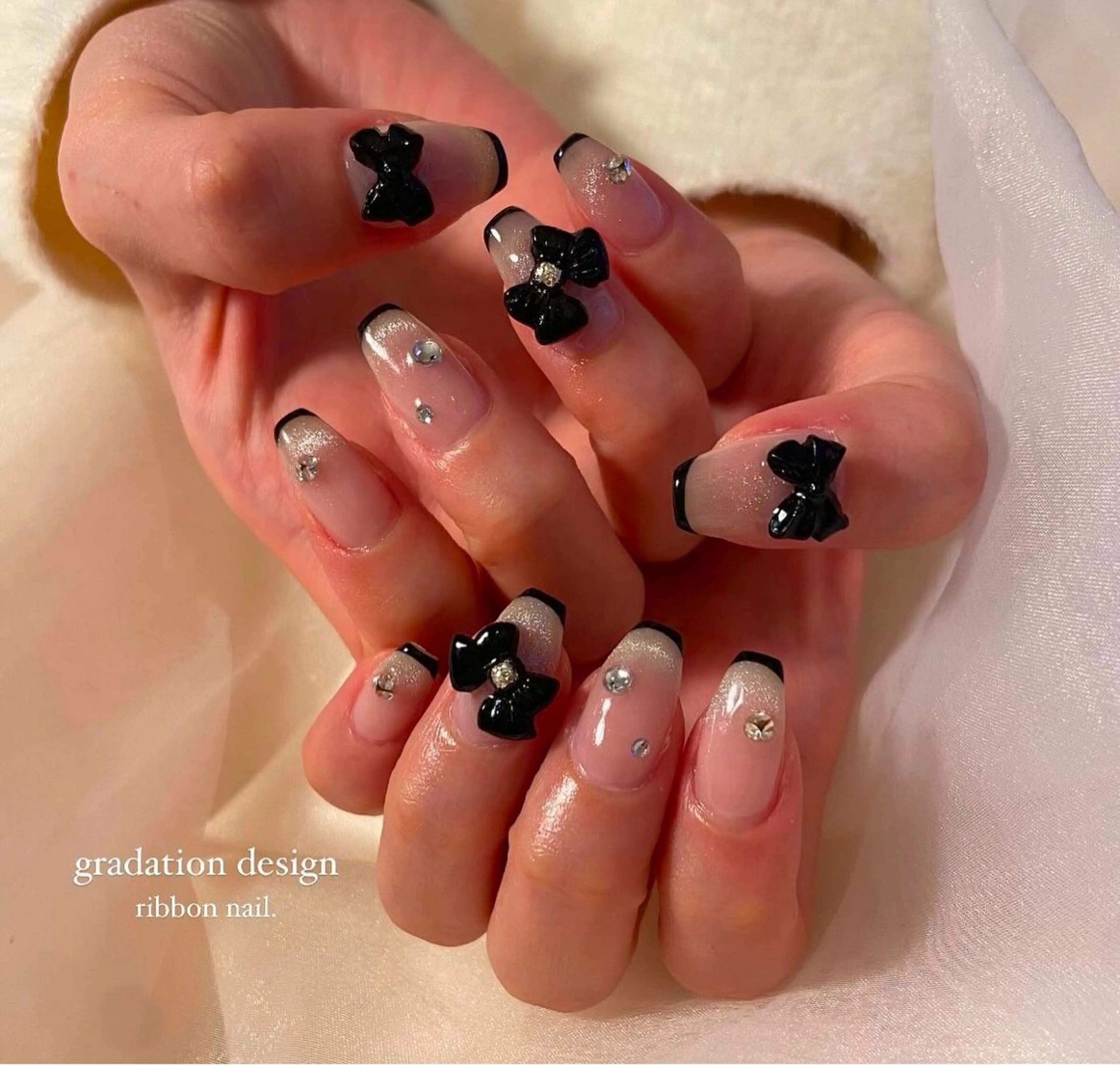 ネイル Luneil VIP Deskのネイルデザイン