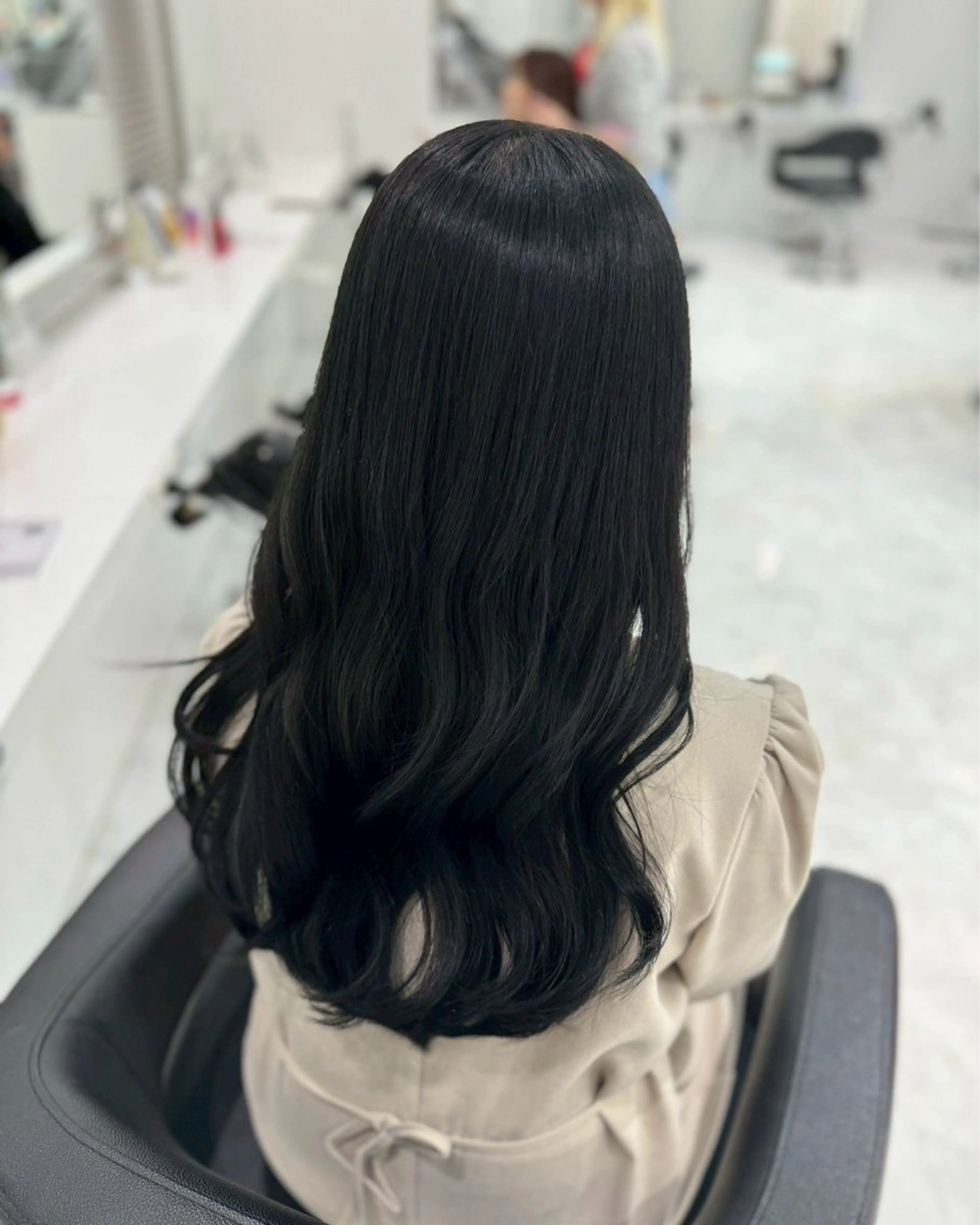 ロング カラー 佐藤 笑瑠のヘアスタイル