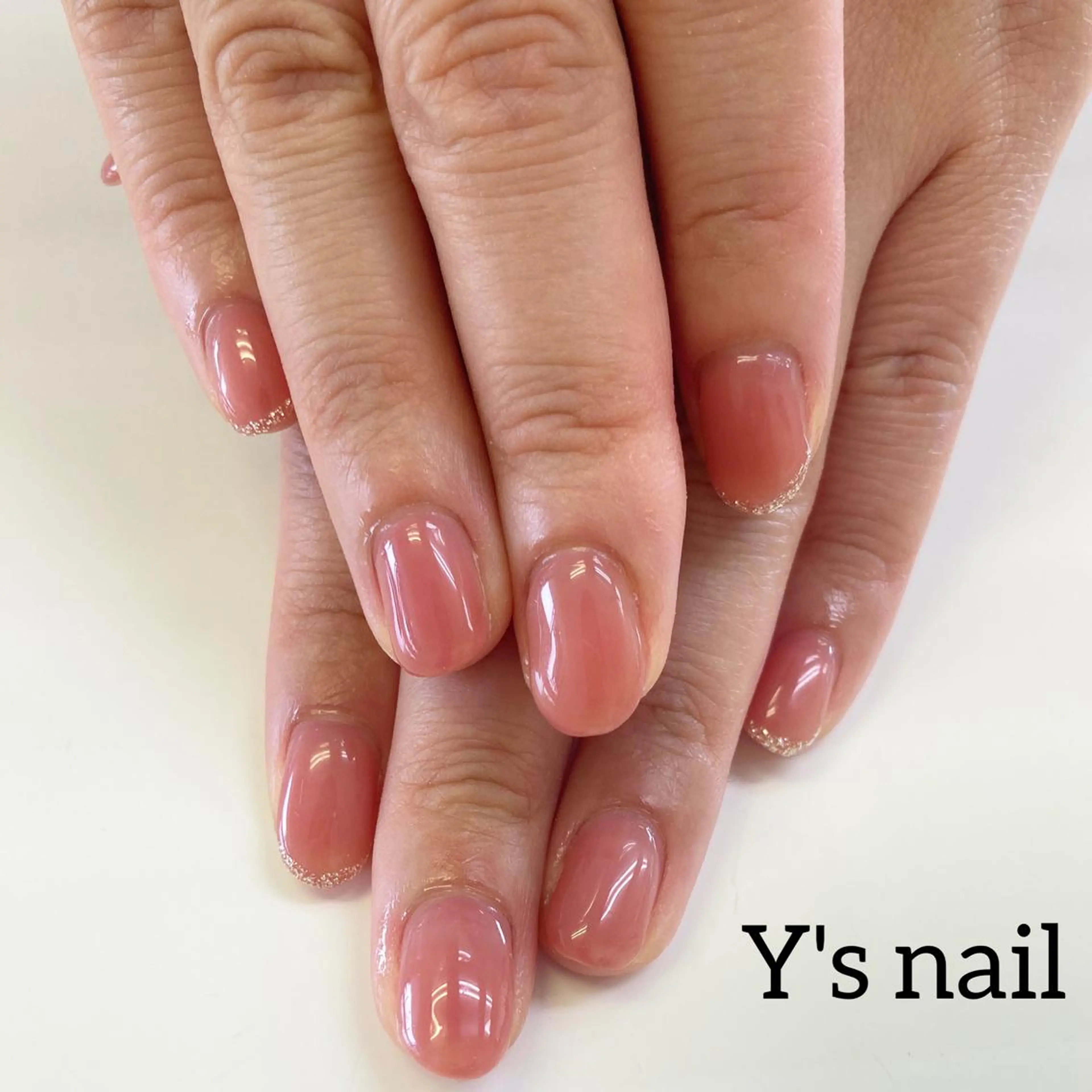 ネイル ラメ(グリッター) 手書きが得意🖌️ Y’s  nailのネイルデザイン