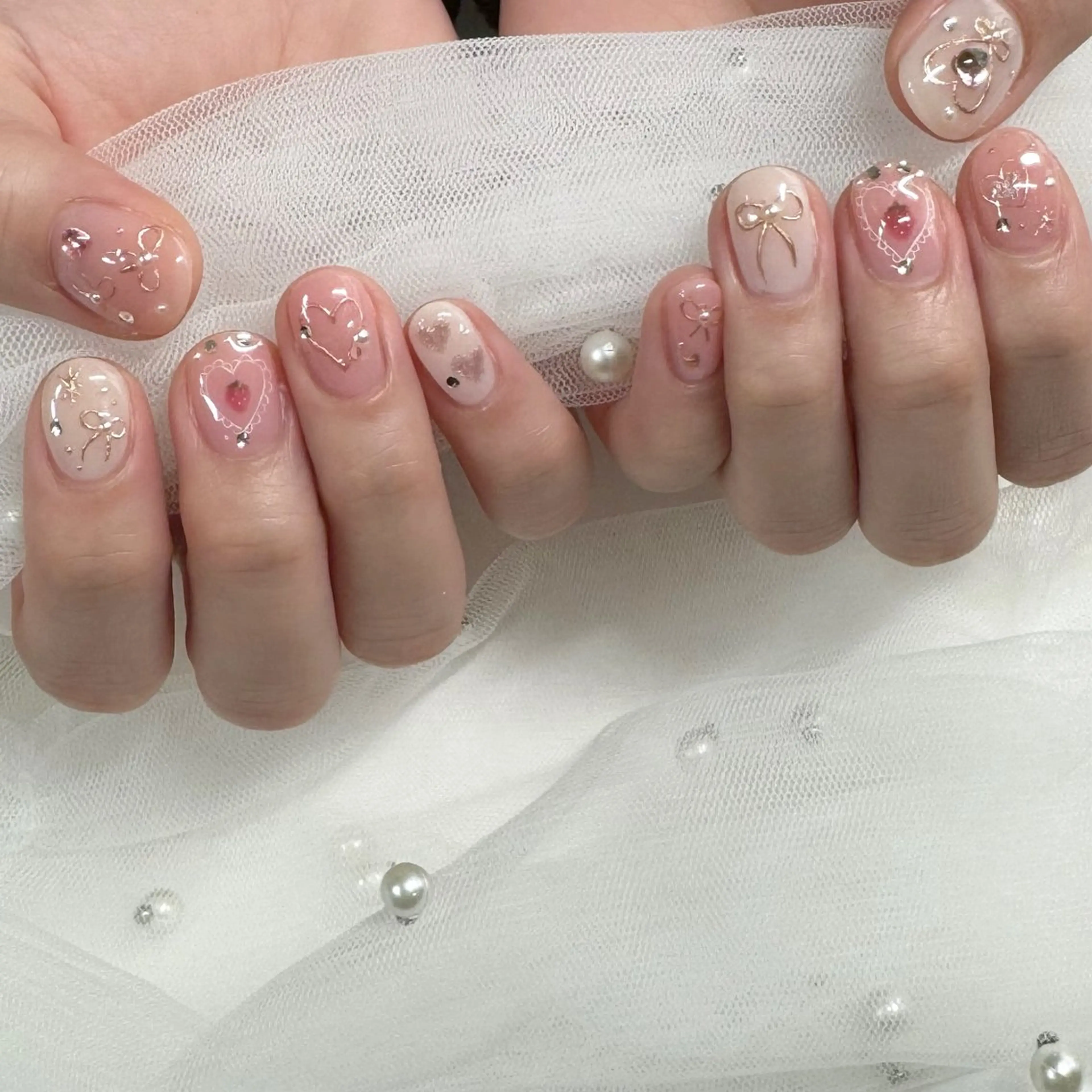 ネイル ジェルネイル 東 千夏のネイルデザイン