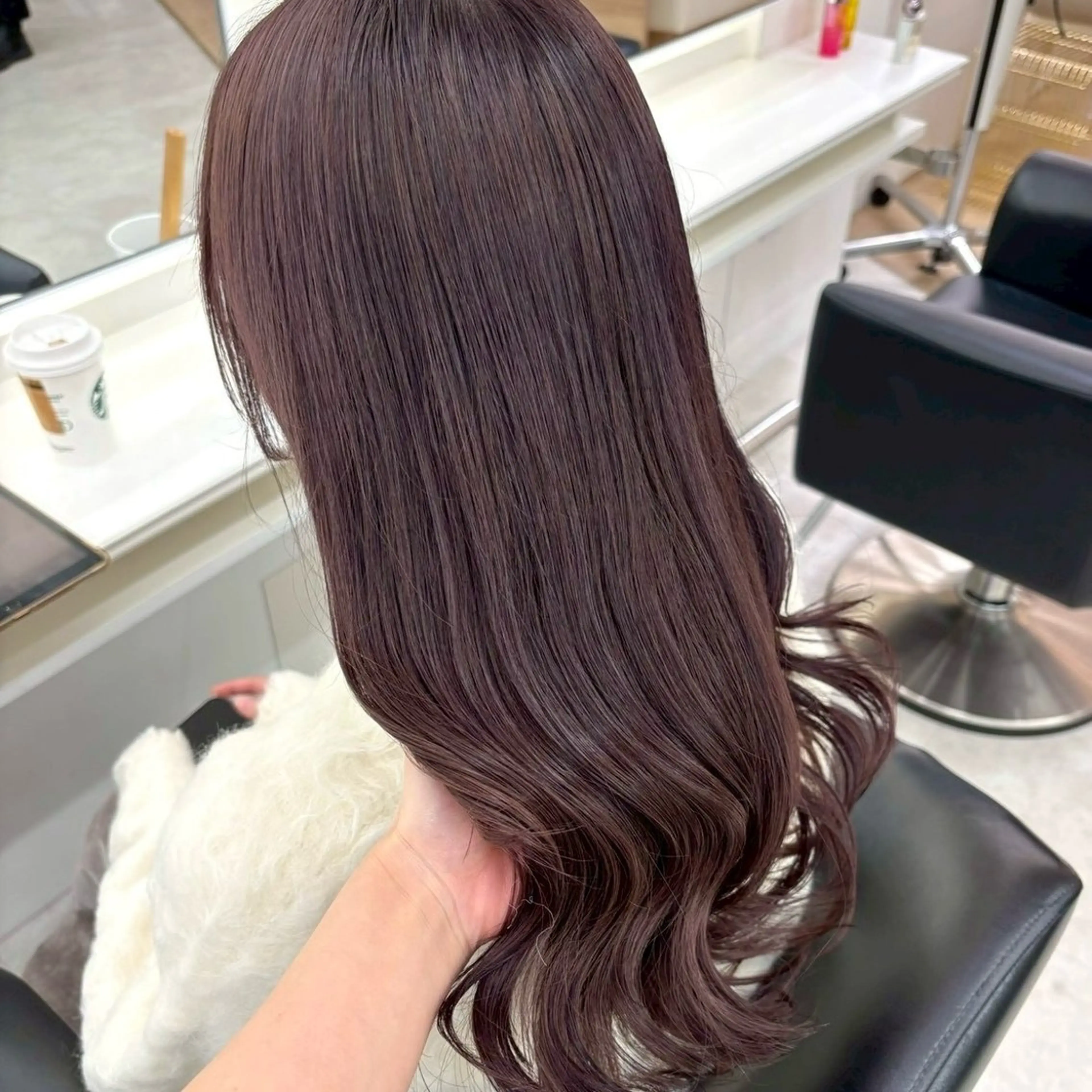 ロング カラー ヘアカラー ParveMix 楠本結菜のヘアスタイル