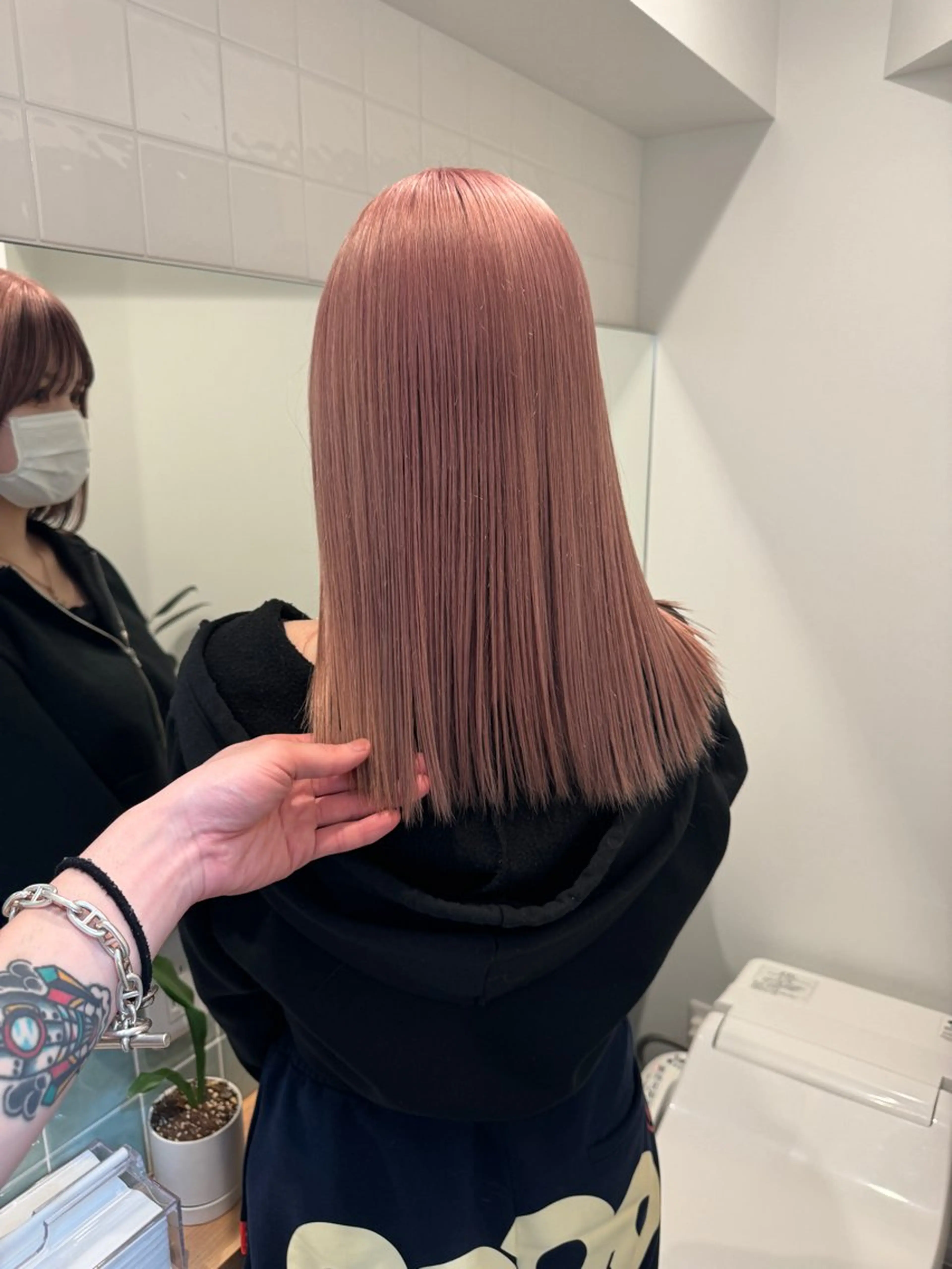 ロング カラー ヘアカラー トリートメント 切りっぱなしボブ レイヤー/縮毛矯正のヘアスタイル