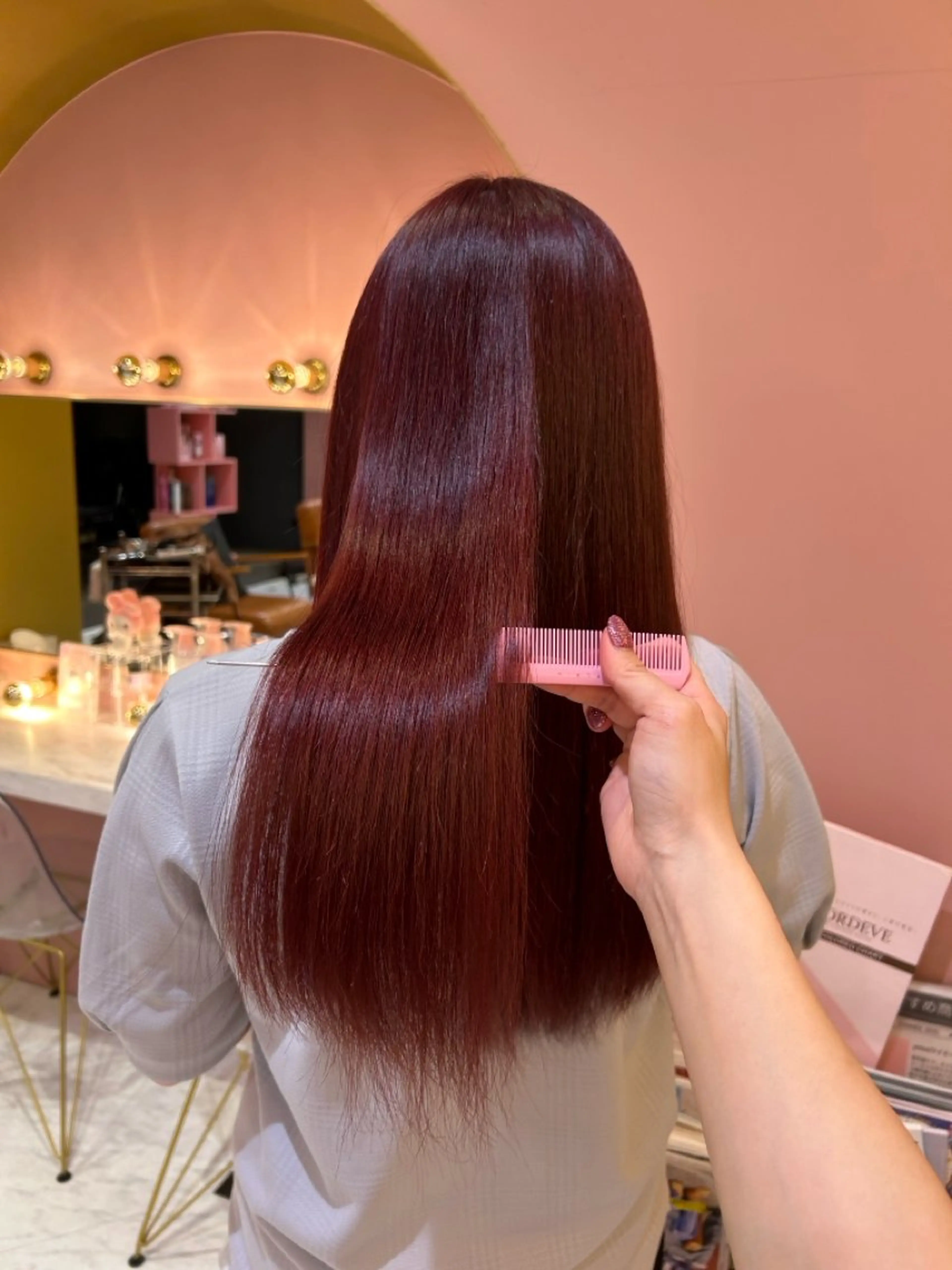 ロング カラー Sakurada Ayakaのヘアスタイル