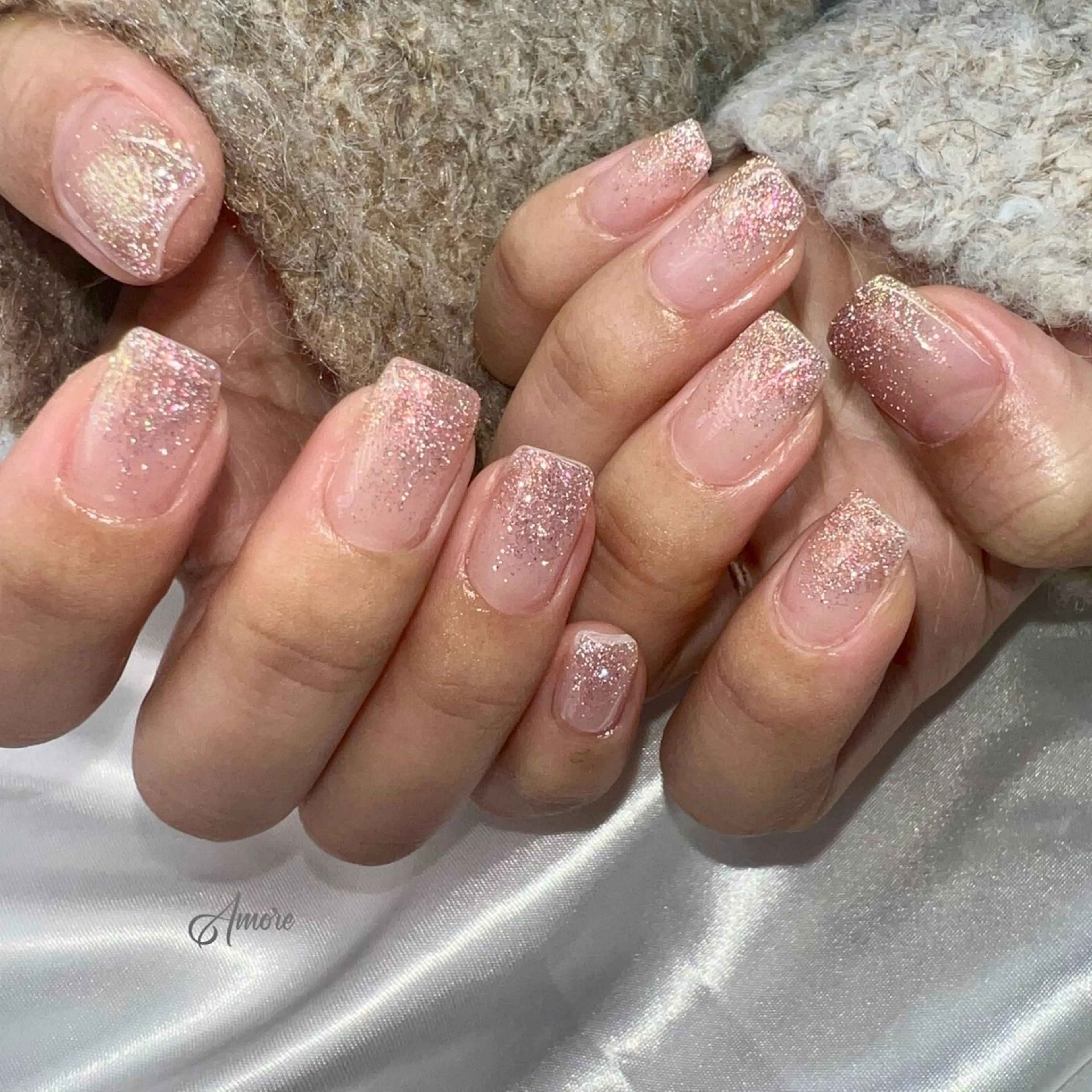 ネイル ジェルネイル キラキラネイル 韓国ネイル パラジェル 冬ネイル You kyehwaのネイルデザイン