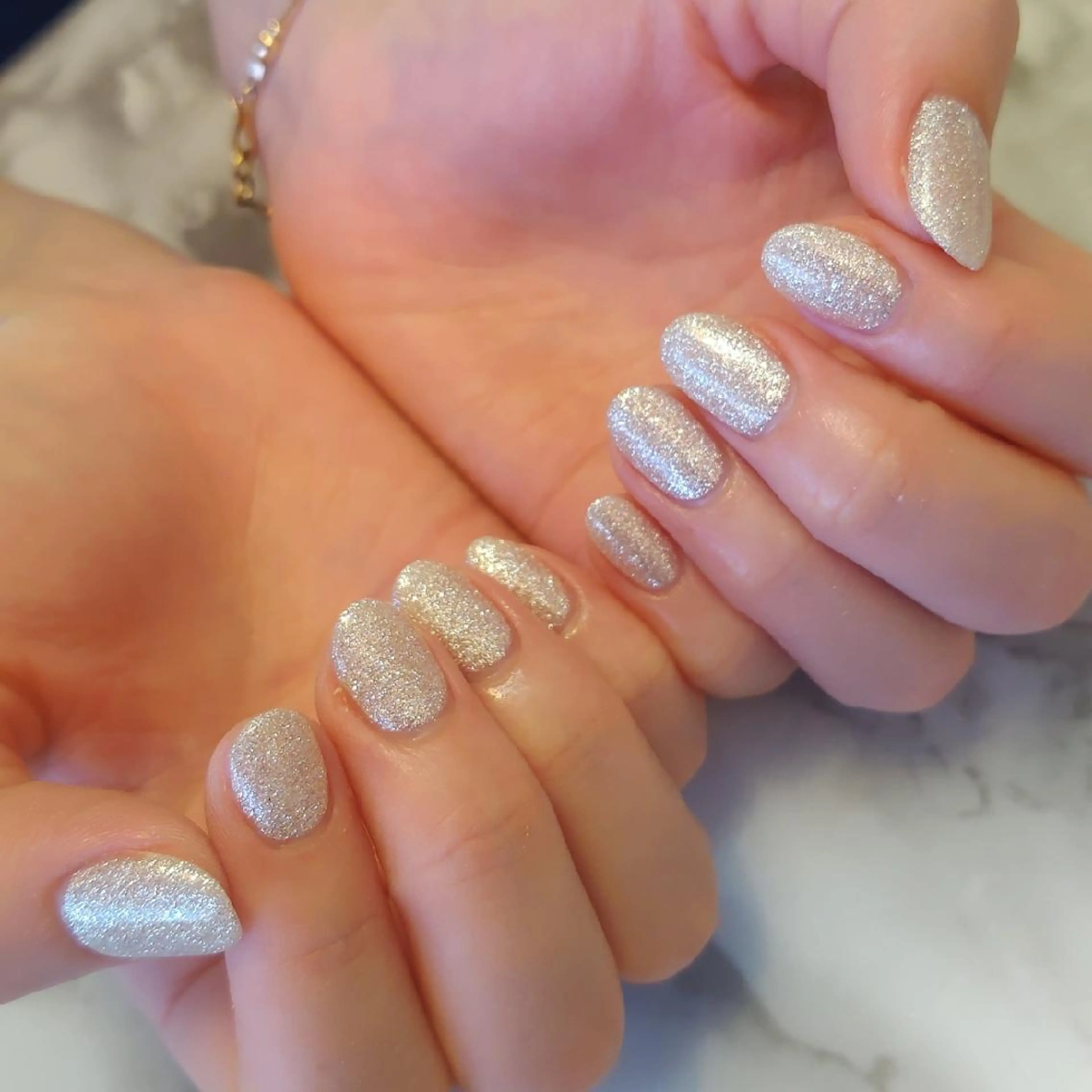 ネイル ワンカラーネイル ジェヌインネイル 河内のネイルデザイン