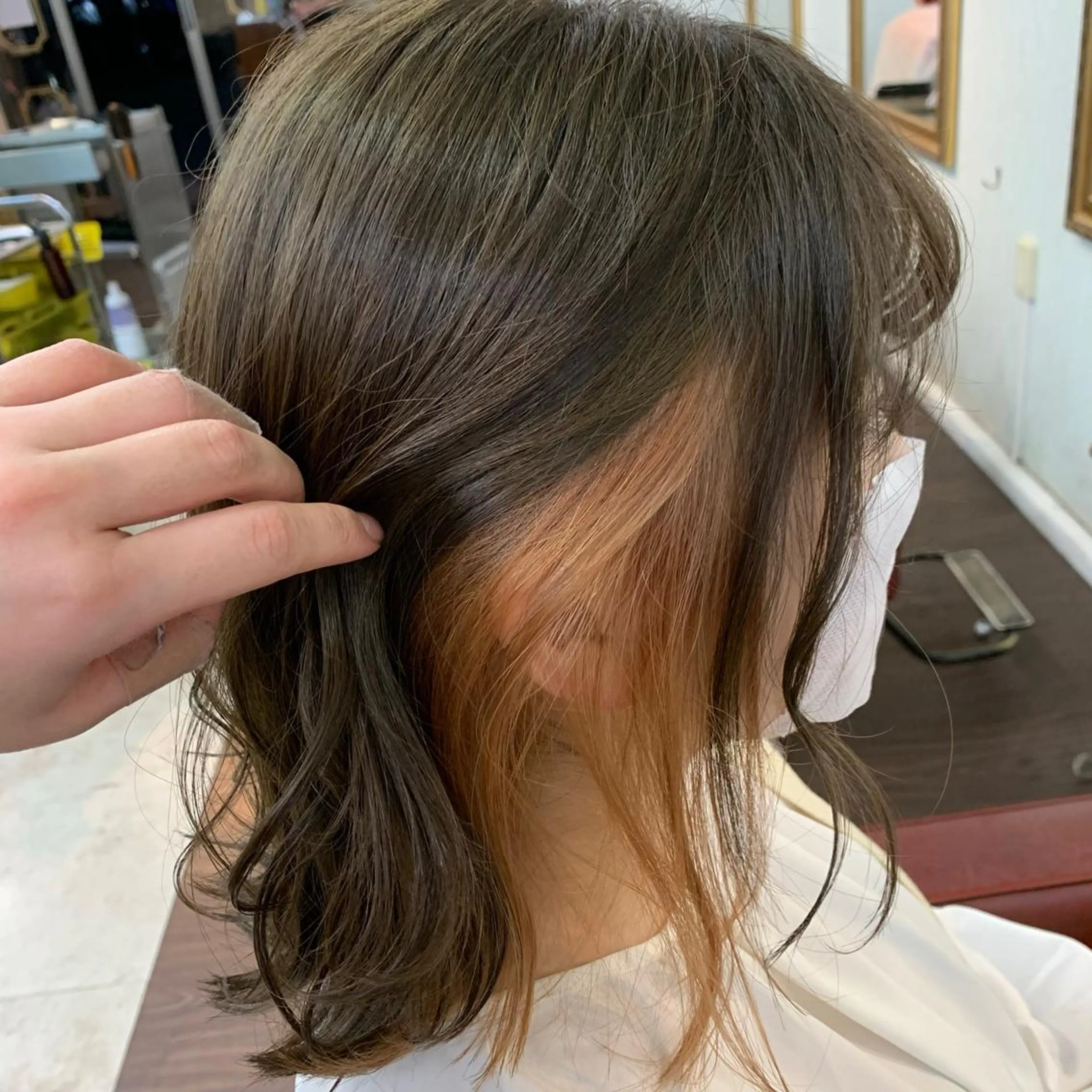 ミディアム カラー ヘアアレンジ ベージュカラー インナーカラー オリーブベージュ オレンジ オレンジベージュ ハセガワ セイカのエステ・リラクイメージ