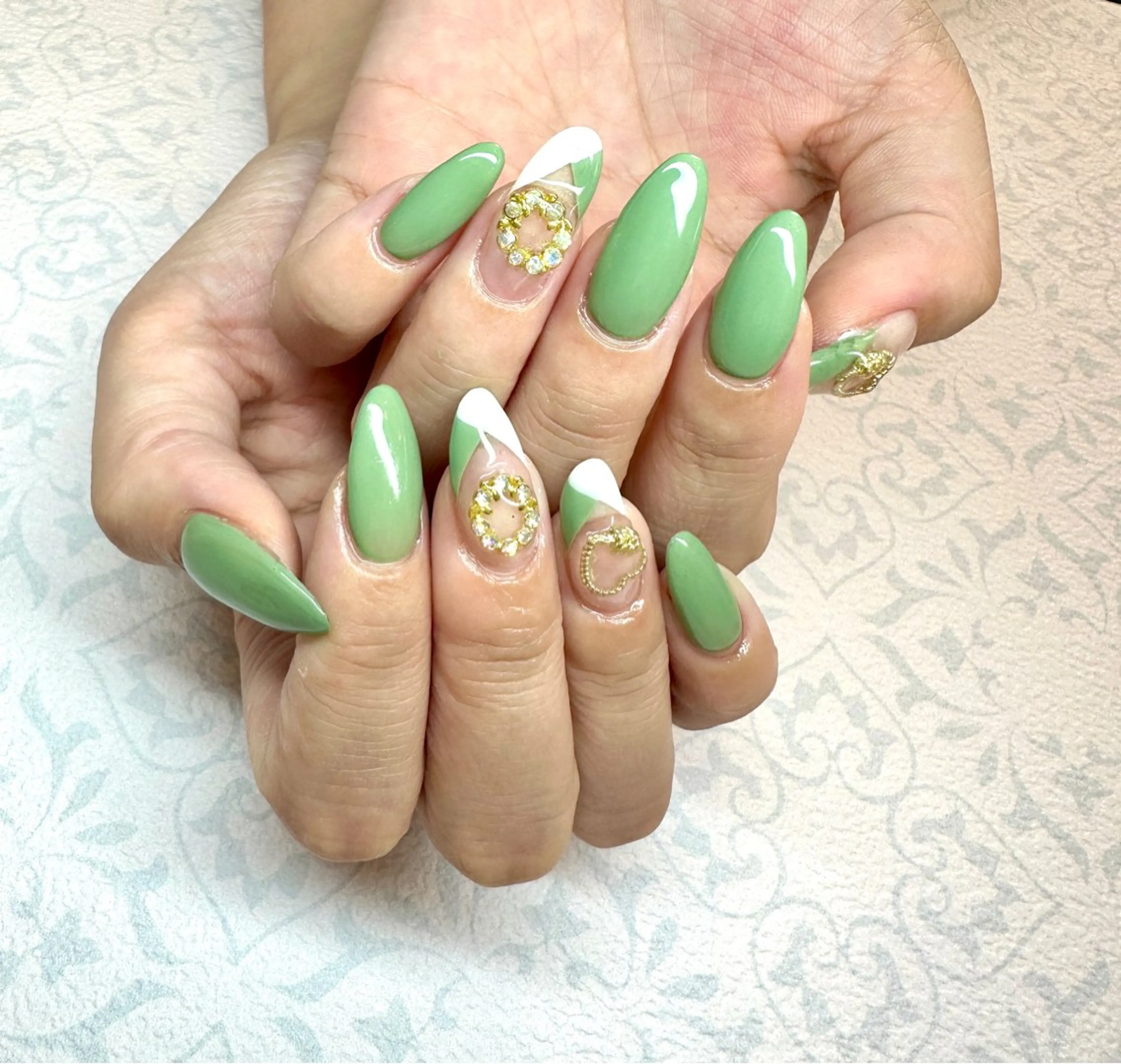 ネイル Reauty NailSalonのネイルデザイン